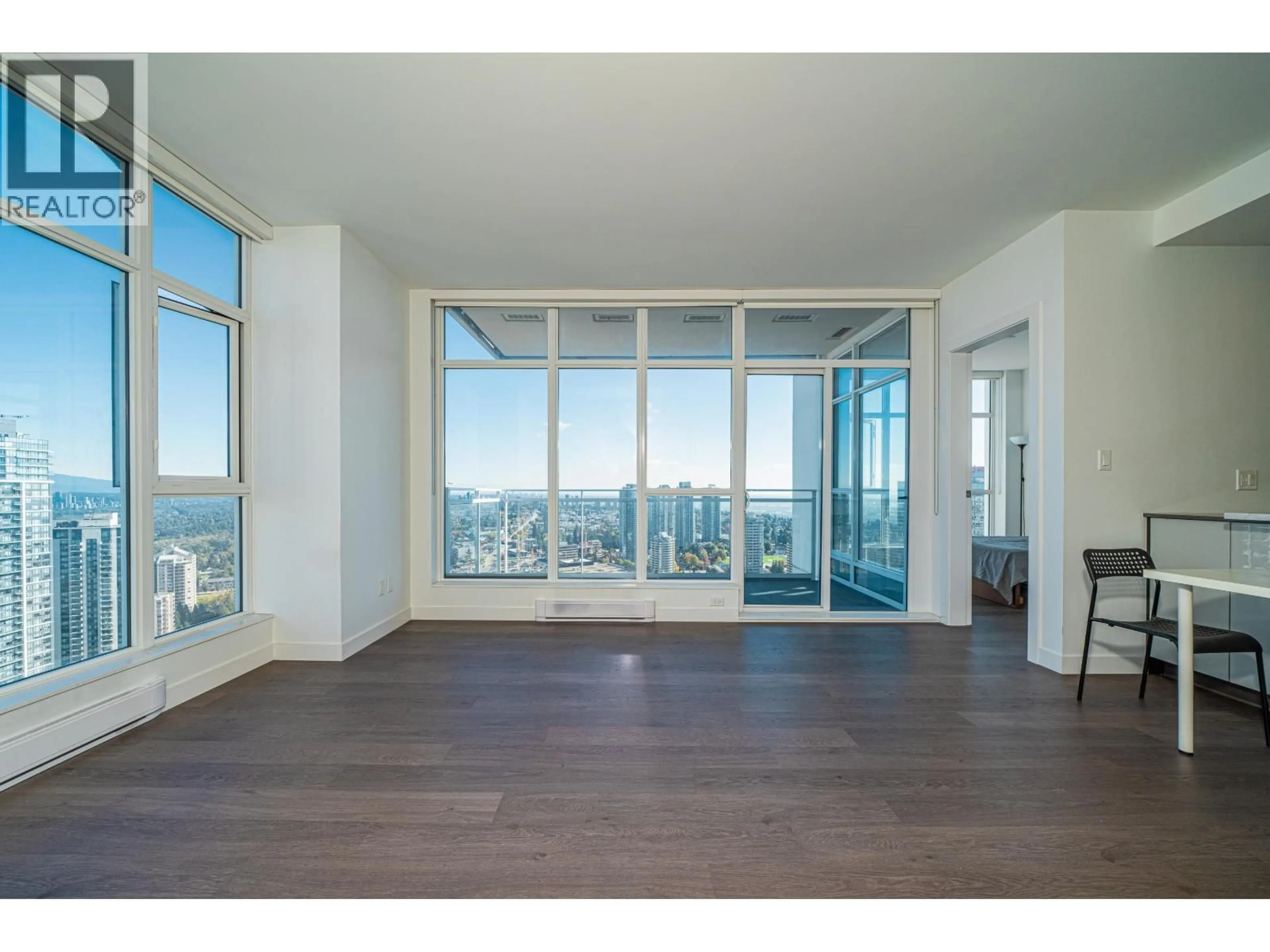 A pic of a room for 4010 - 4670 ASSEMBLY WAY, Burnaby British Columbia V5H0H3