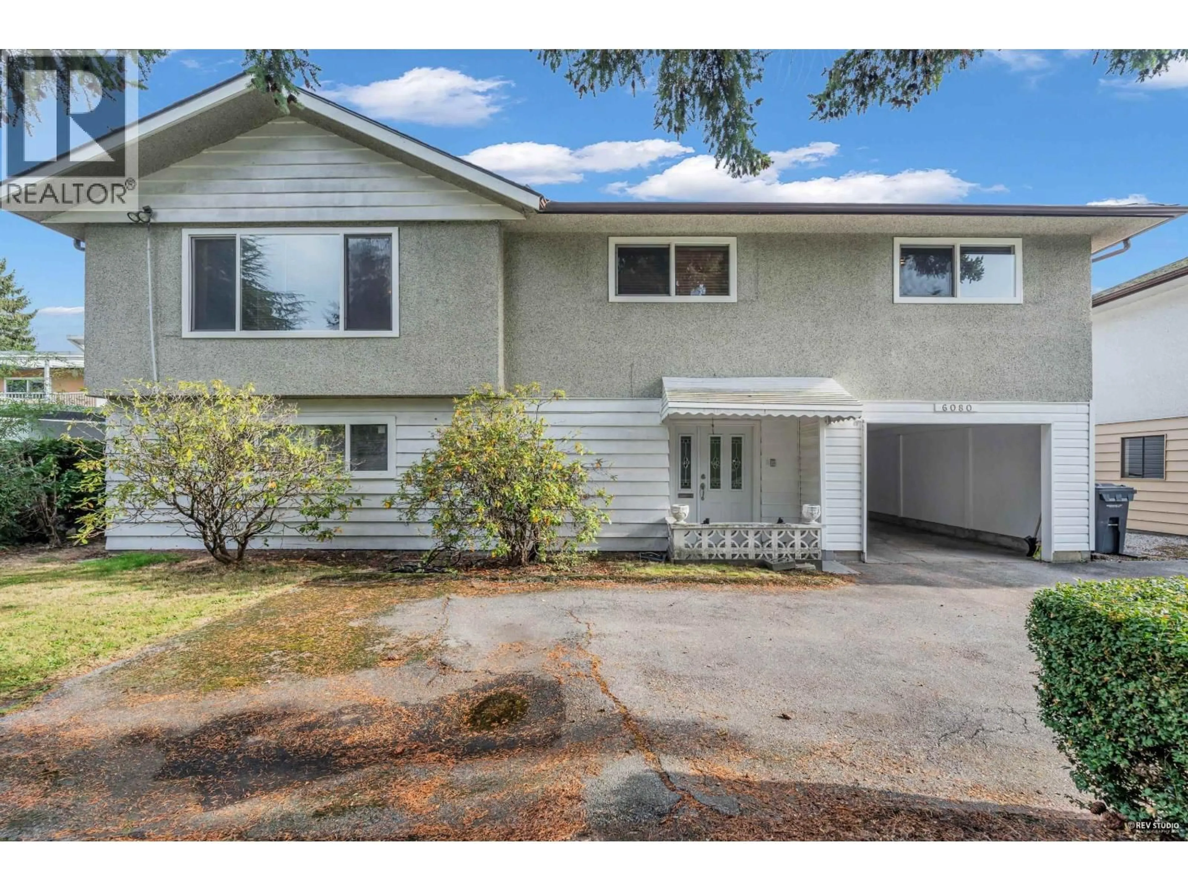 Home with vinyl exterior material, street for 6080 CANIM PLACE, Richmond British Columbia V7C2N2