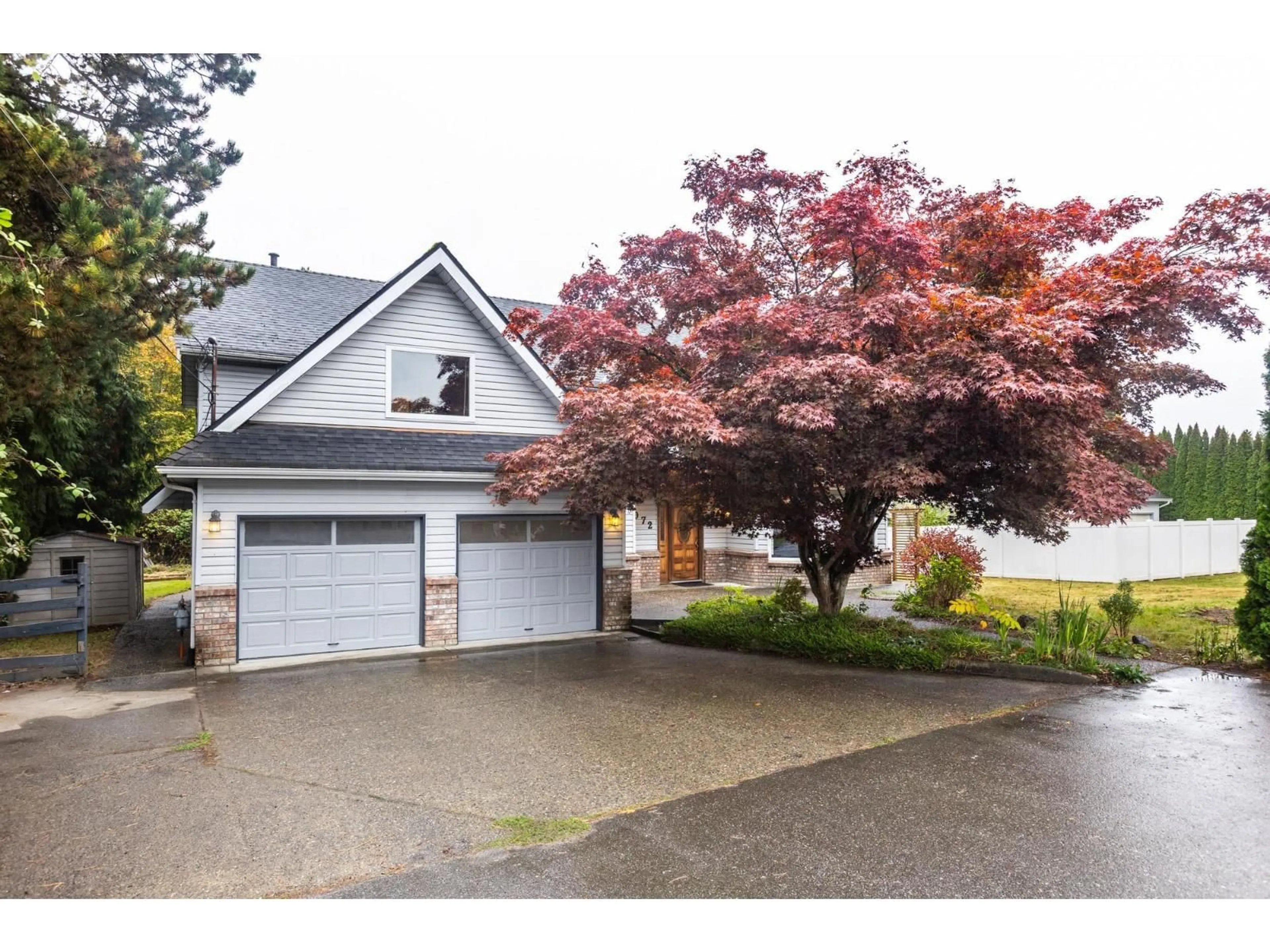 Home with vinyl exterior material, street for 8072 170A, Surrey British Columbia V4N3G4