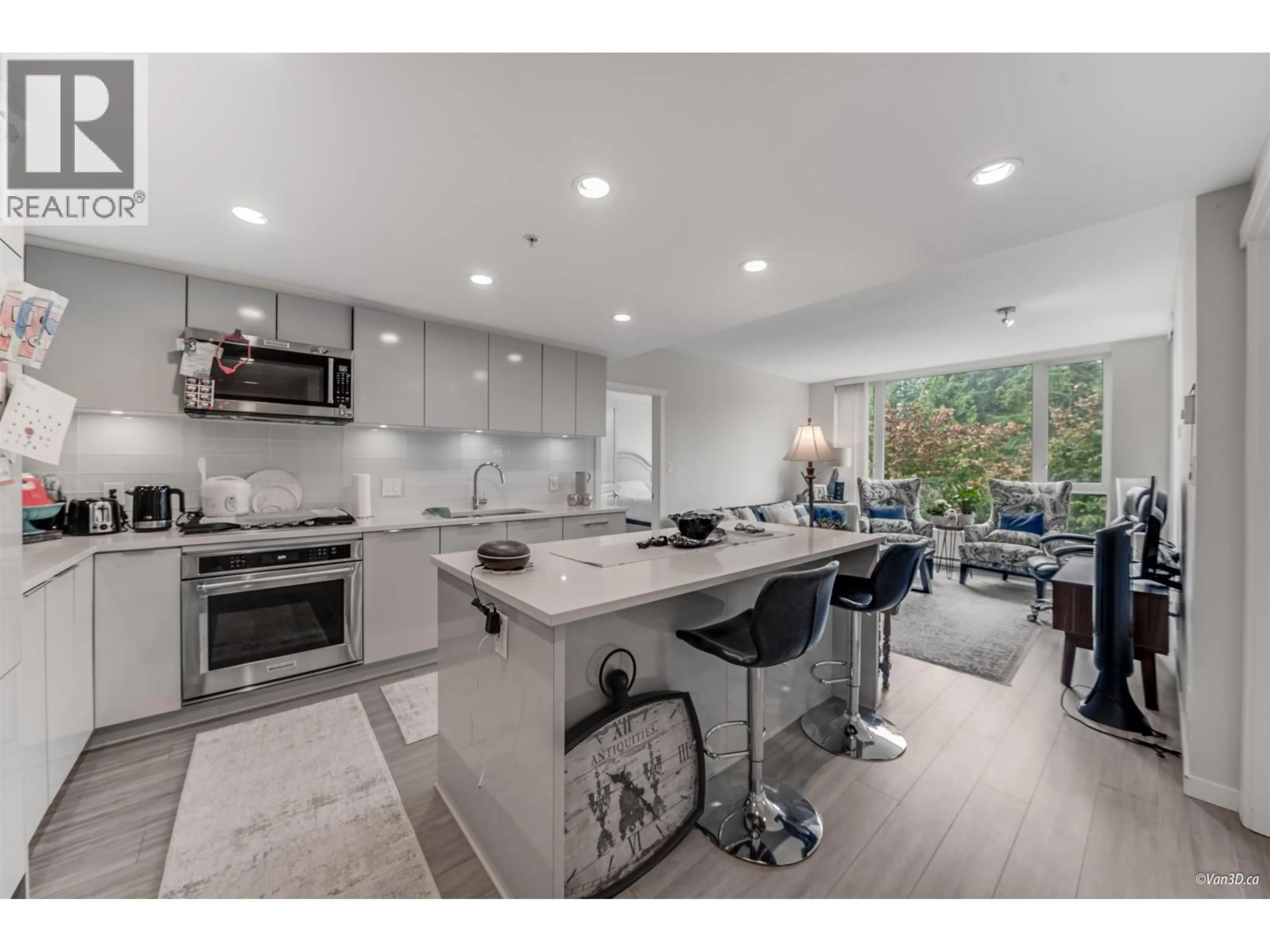 Open concept kitchen, ceramic/tile floor for 304 - 3100 WINDSOR GATE, Coquitlam British Columbia V3B0P3