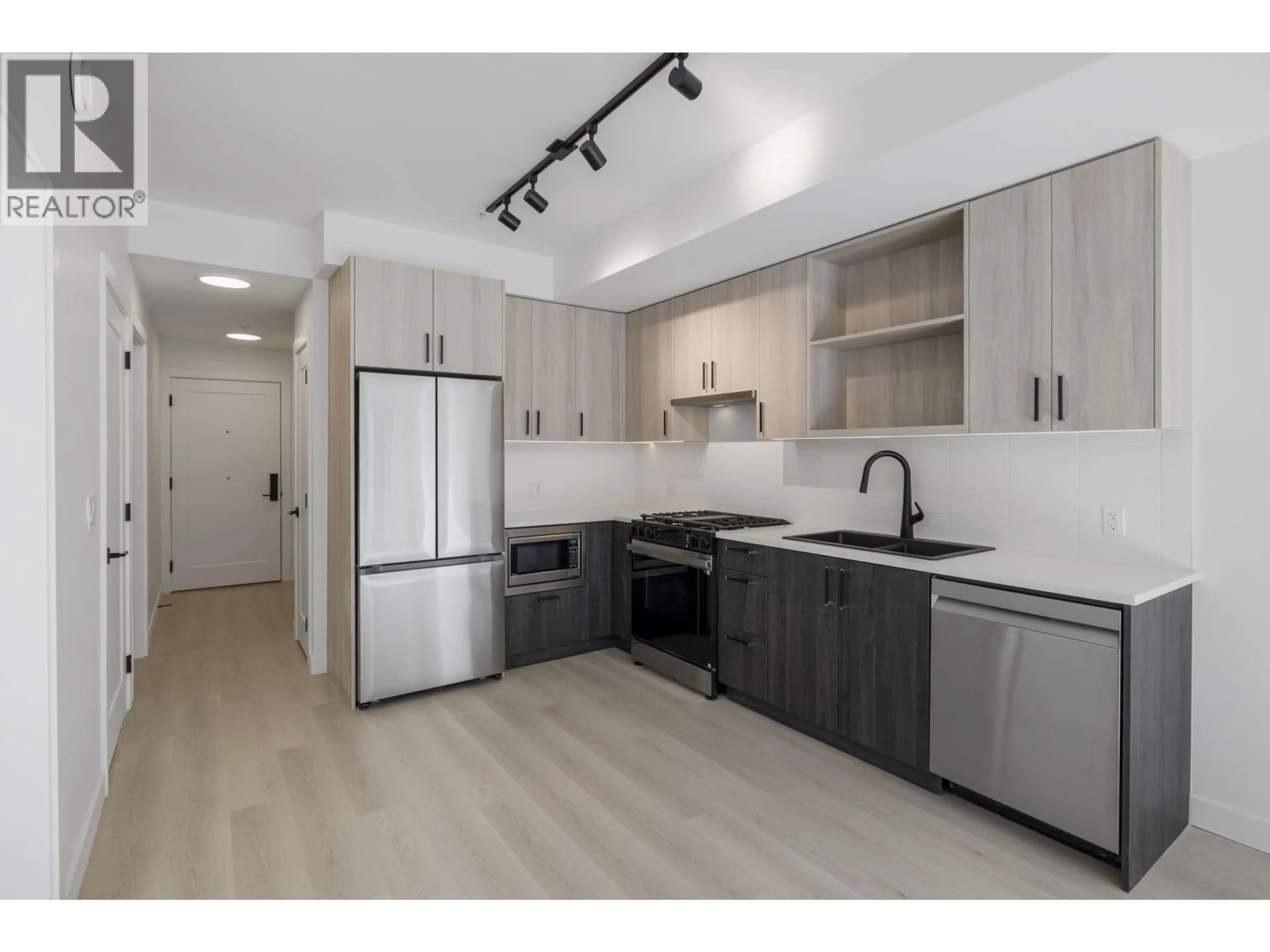 Open concept kitchen, unknown for 103 - 2002 ST. GEORGE STREET, Port Moody British Columbia V3H2E6