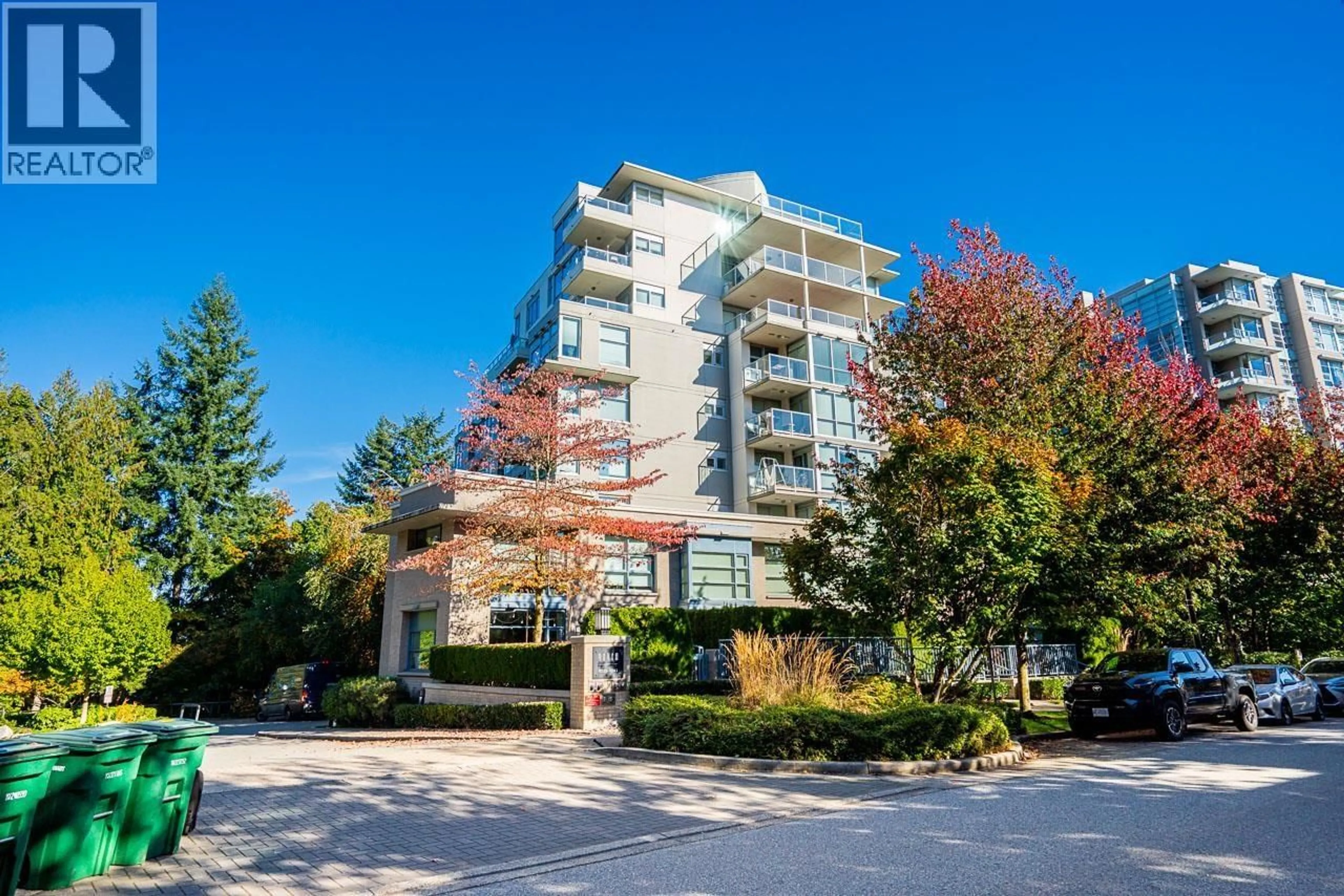 Unknown for 301 - 9262 UNIVERSITY CRESCENT, Burnaby British Columbia V5A0A4