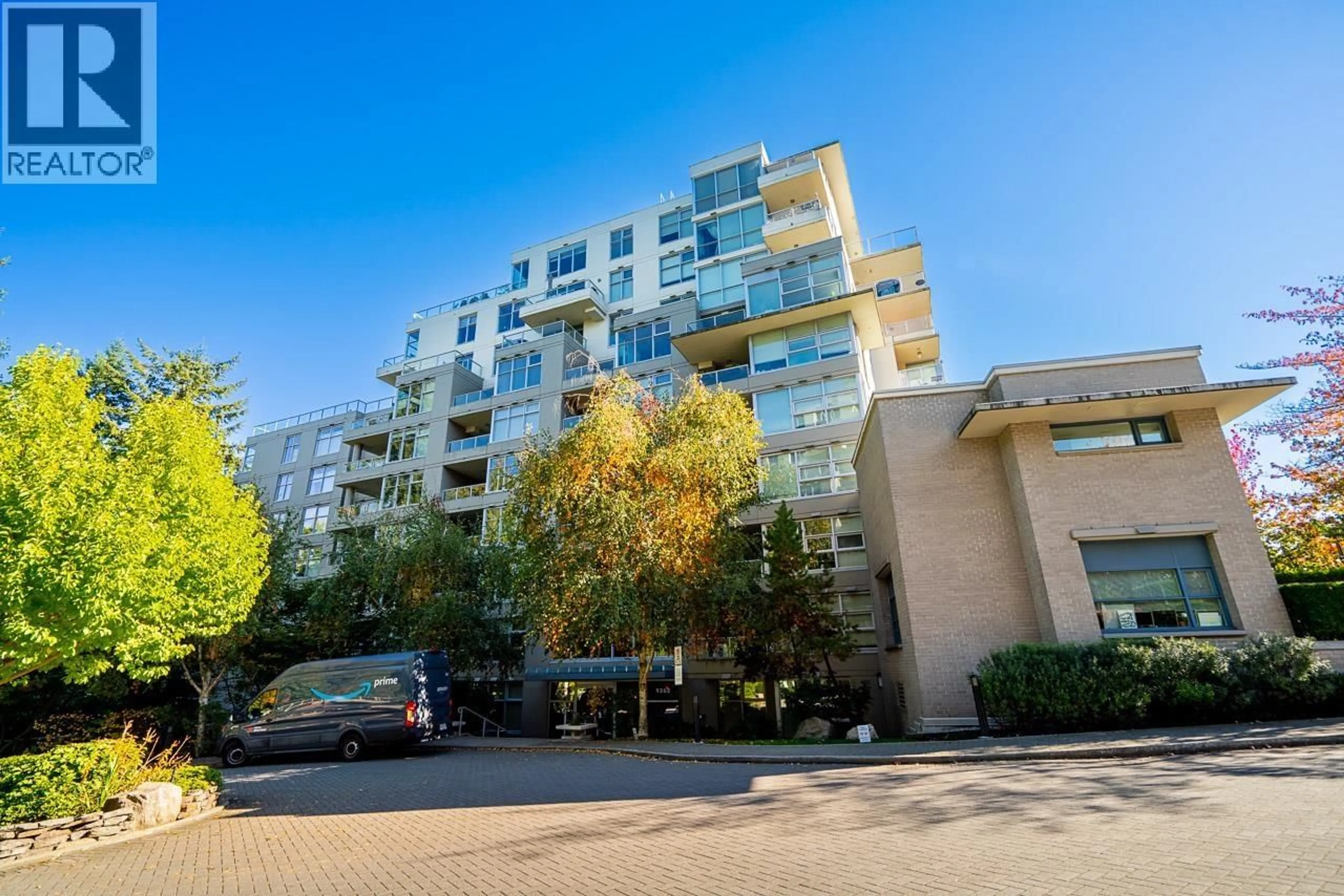 Unknown for 301 - 9262 UNIVERSITY CRESCENT, Burnaby British Columbia V5A0A4