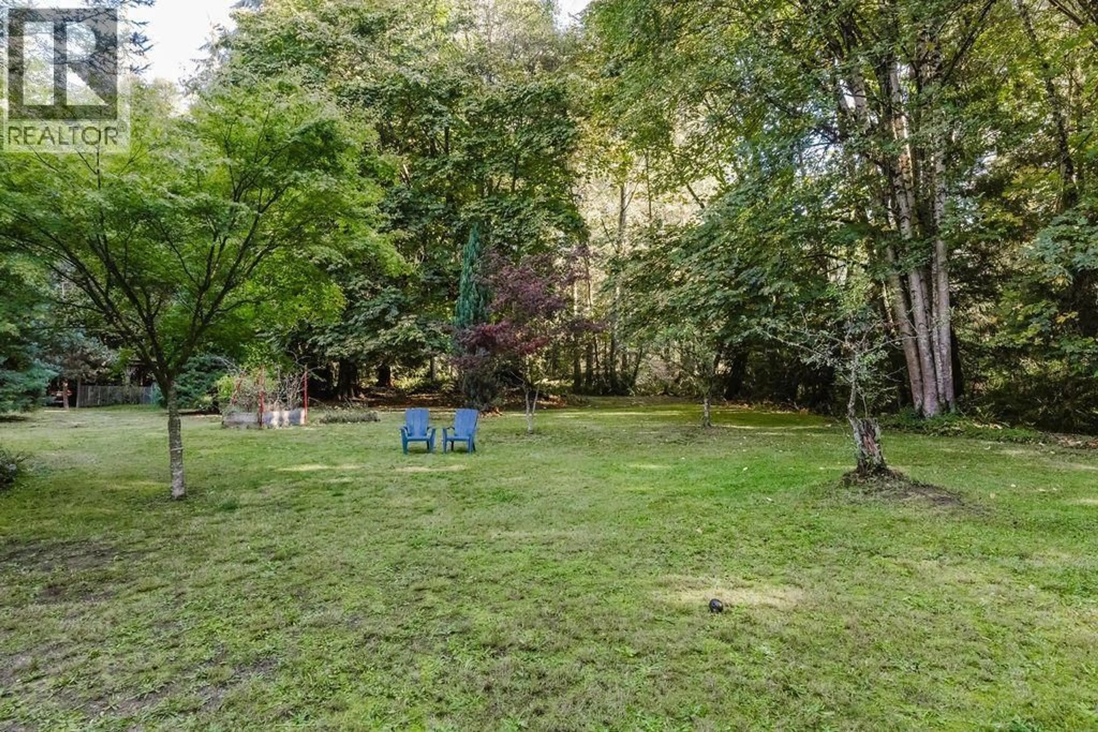 Patio, forest/trees view for 6252 SECHELT INLET ROAD, Sechelt British Columbia V7Z0L3