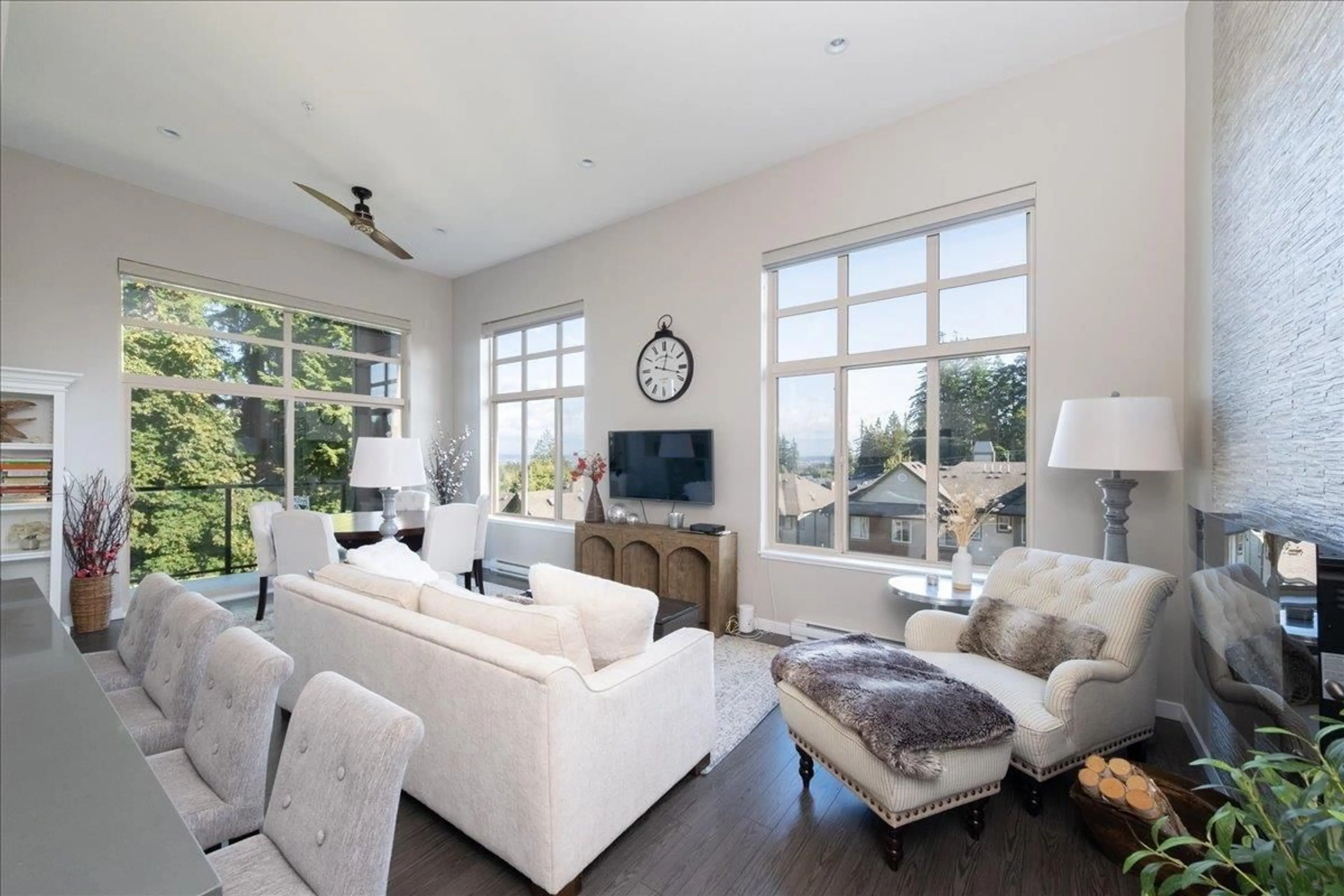 Living room with furniture, unknown for 507 - 2855 156, Surrey British Columbia V3Z3Y3