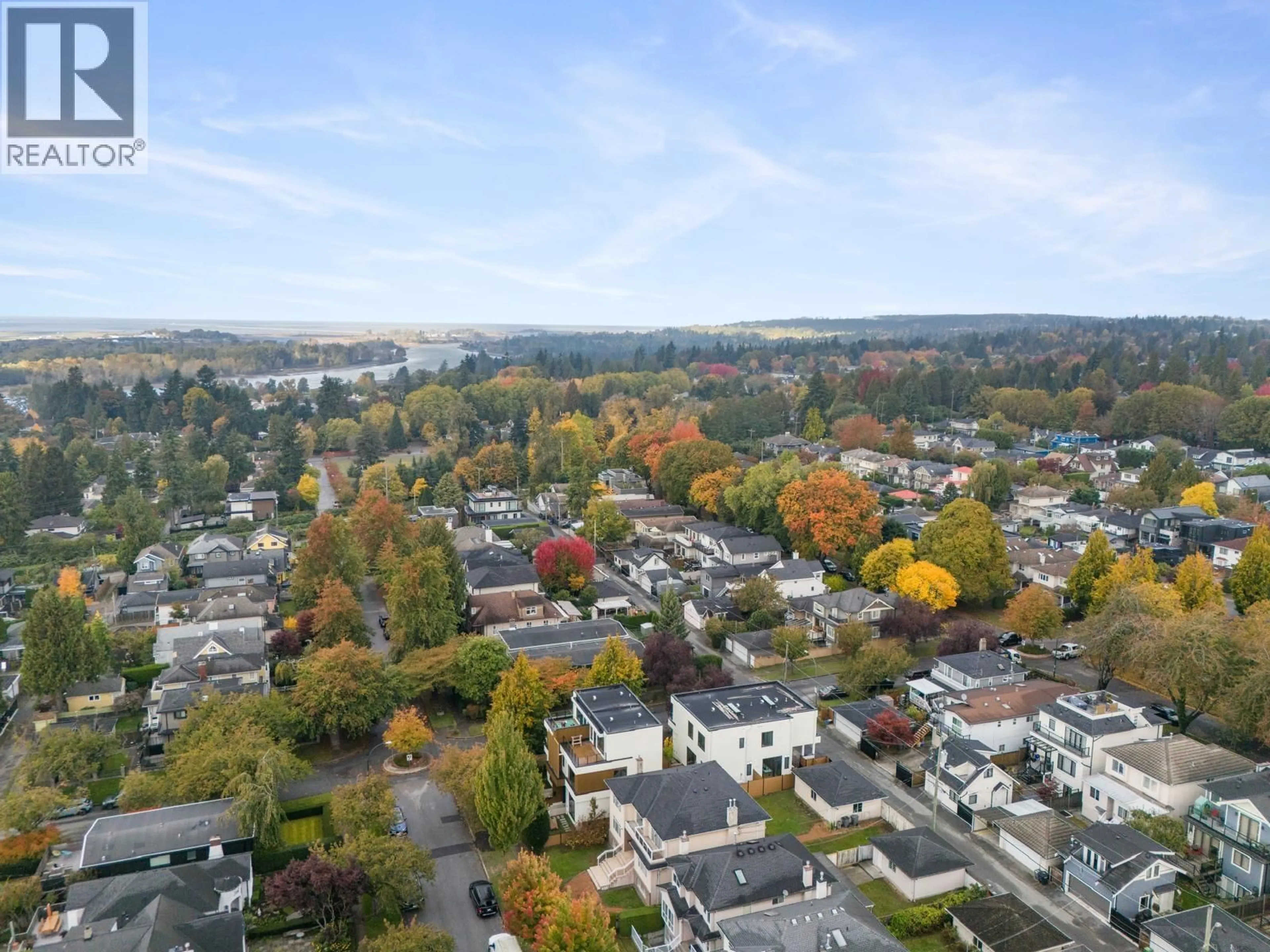 A pic from outside/outdoor area/front of a property/back of a property/a pic from drone, unknown for 2 - 8226 ADERA STREET, Vancouver British Columbia V6P2R8