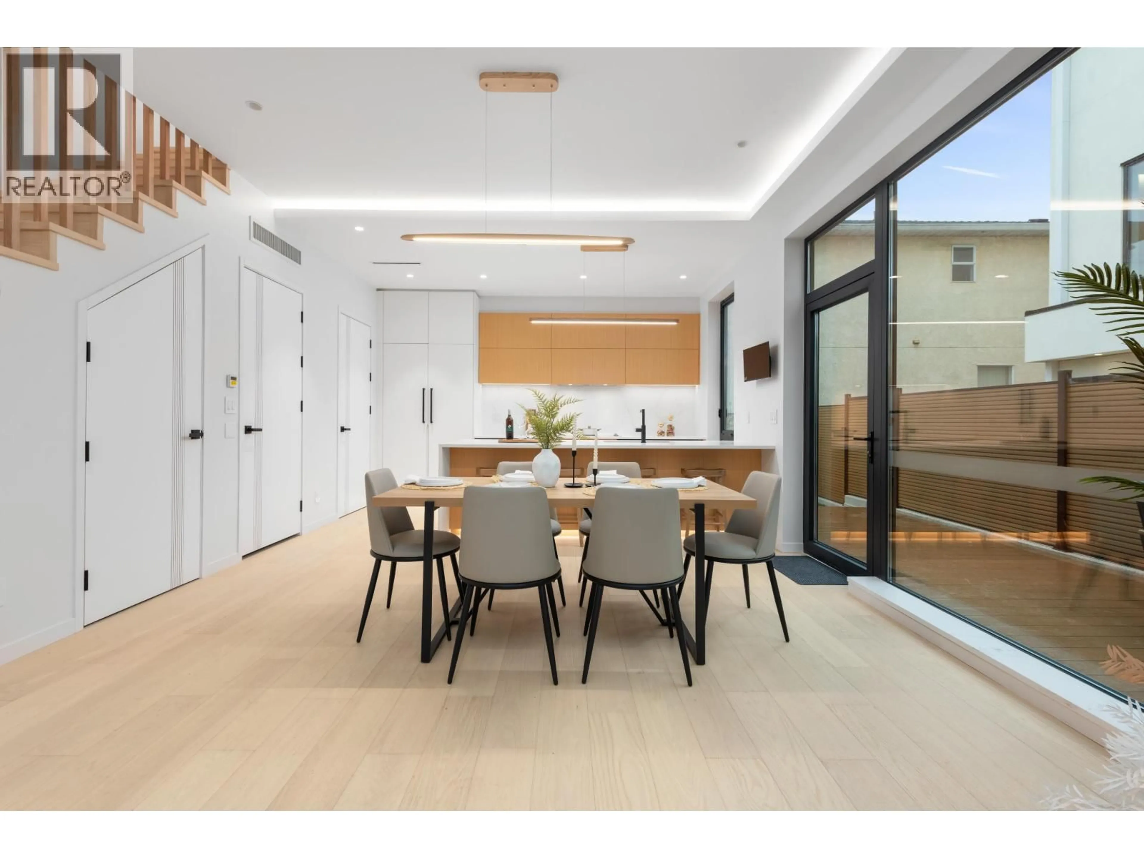 Unknown for 2 - 8226 ADERA STREET, Vancouver British Columbia V6P2R8