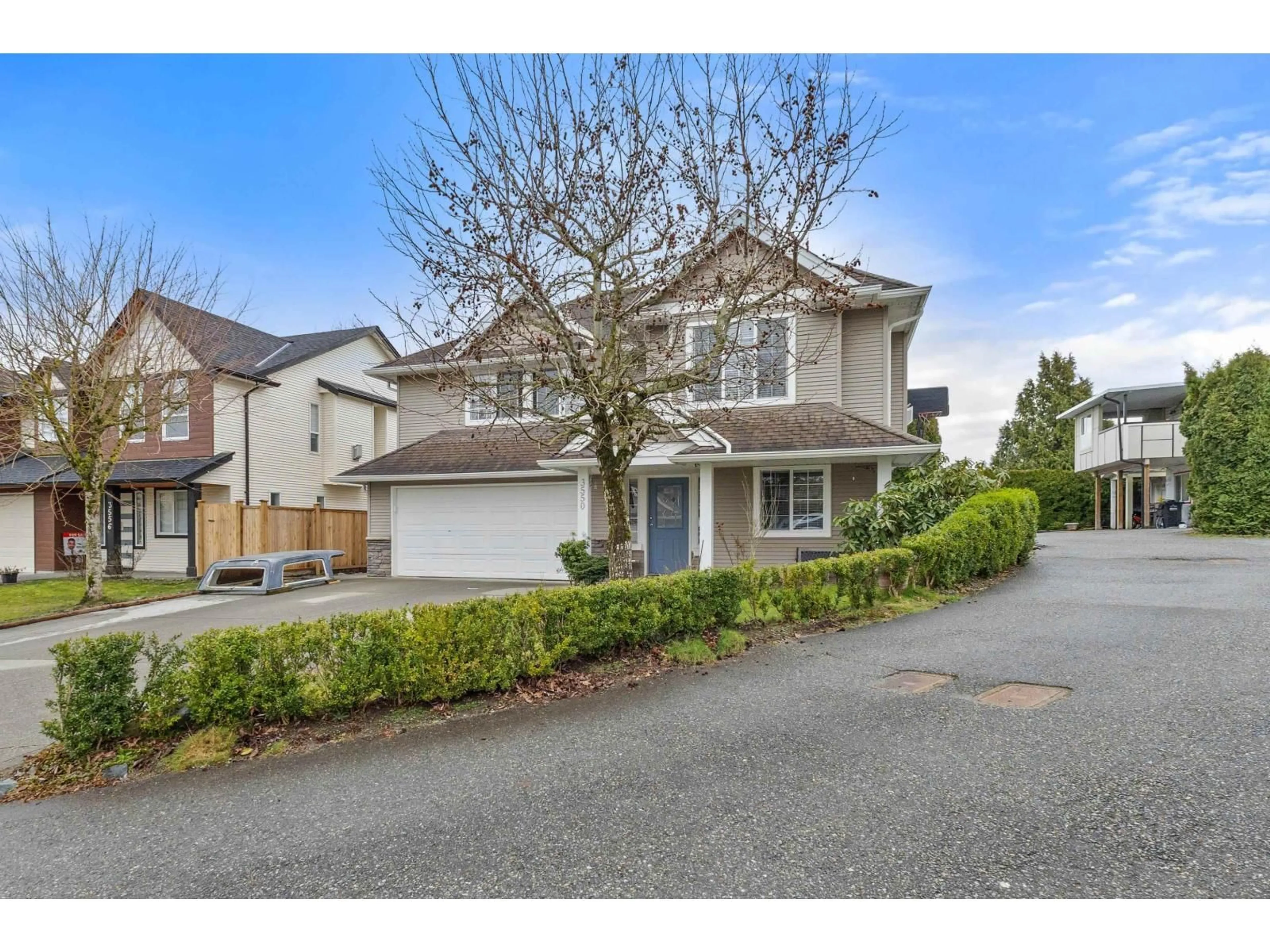 A pic from outside/outdoor area/front of a property/back of a property/a pic from drone, street for 3550 STEELHEAD, Abbotsford British Columbia V2T6X2