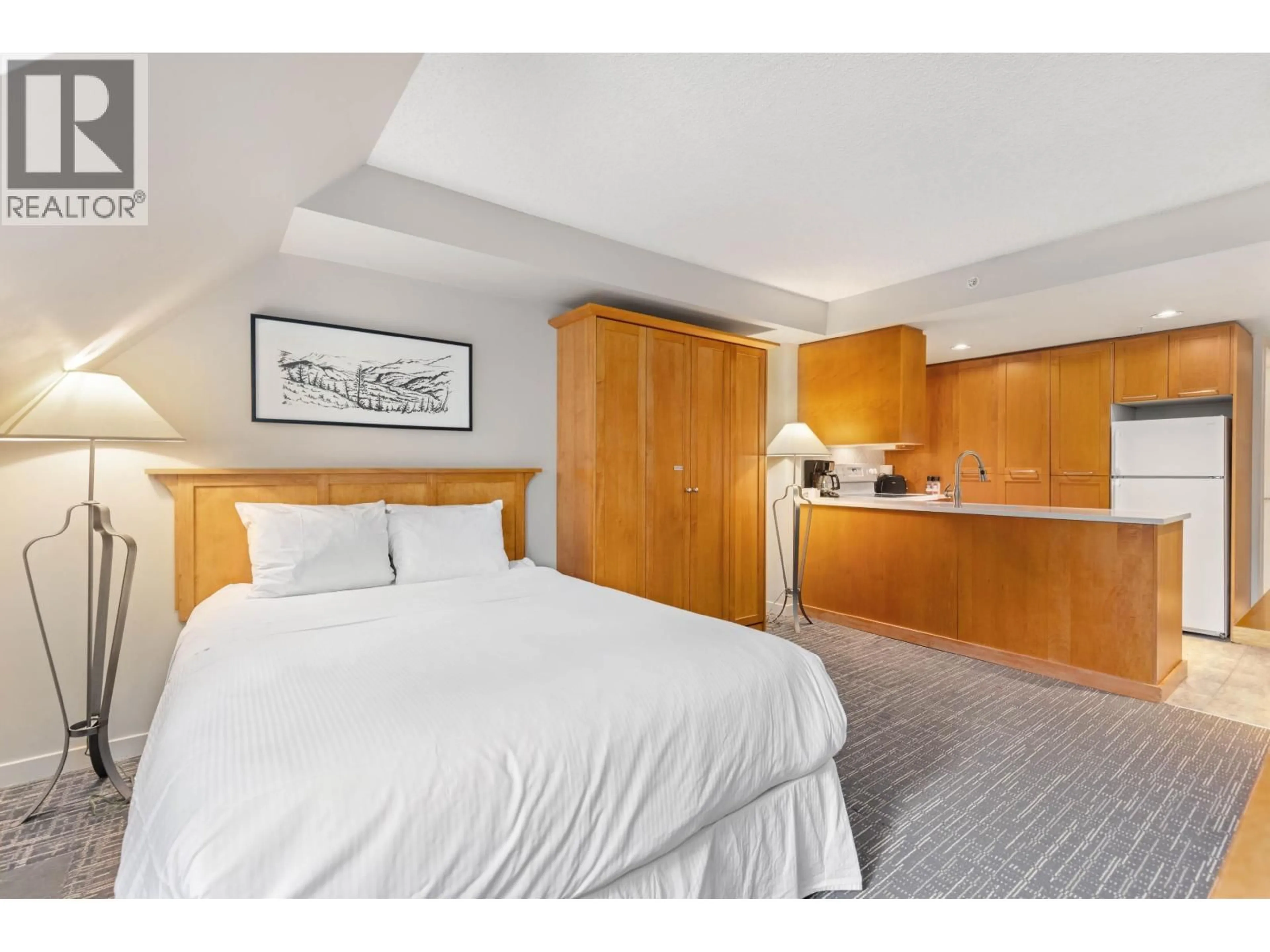 Bedroom with bed, unknown for 4407 - 4295 BLACKCOMB WAY, Whistler British Columbia V8E0X2