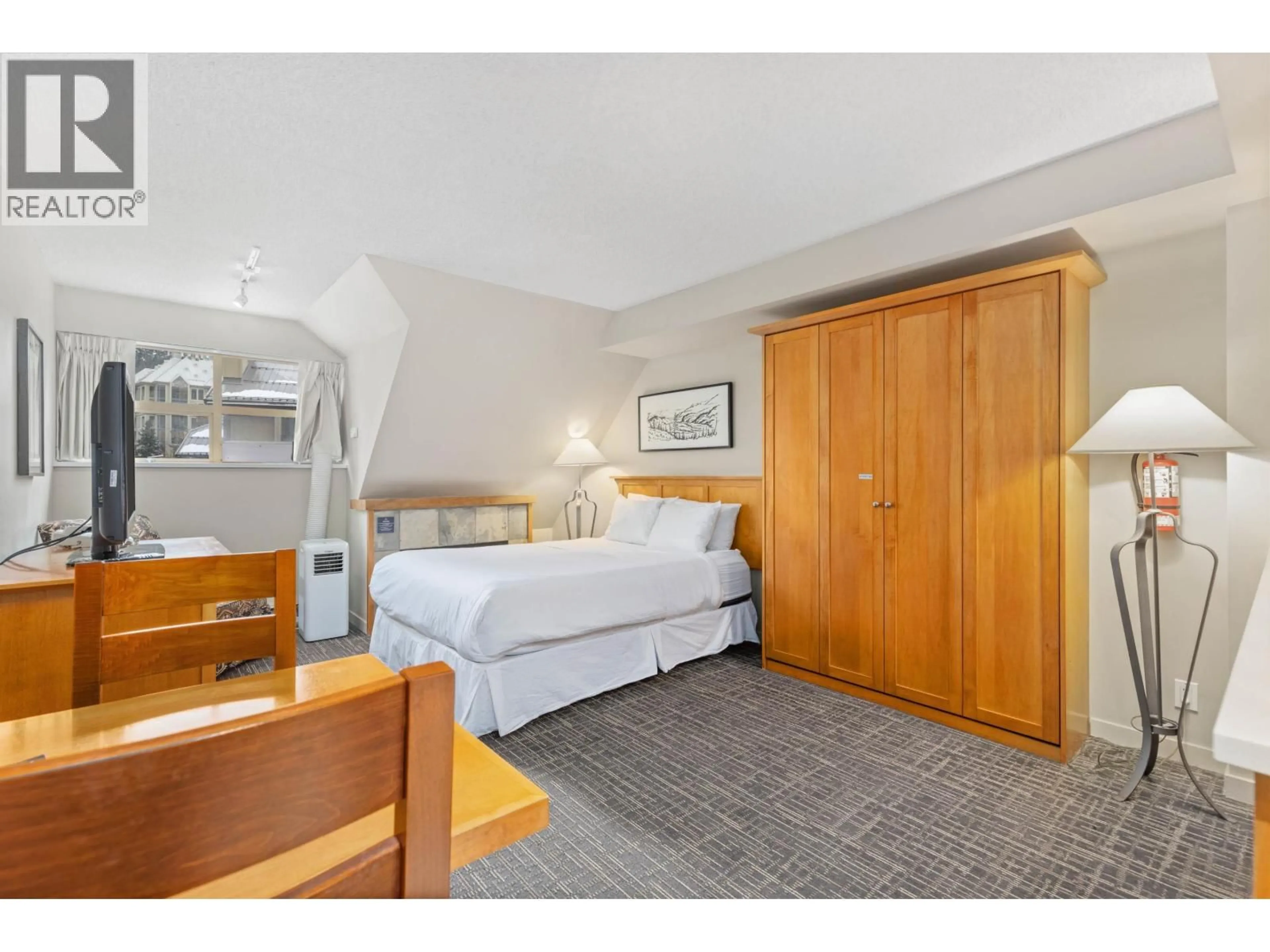 A pic of a room for 4407 - 4295 BLACKCOMB WAY, Whistler British Columbia V8E0X2