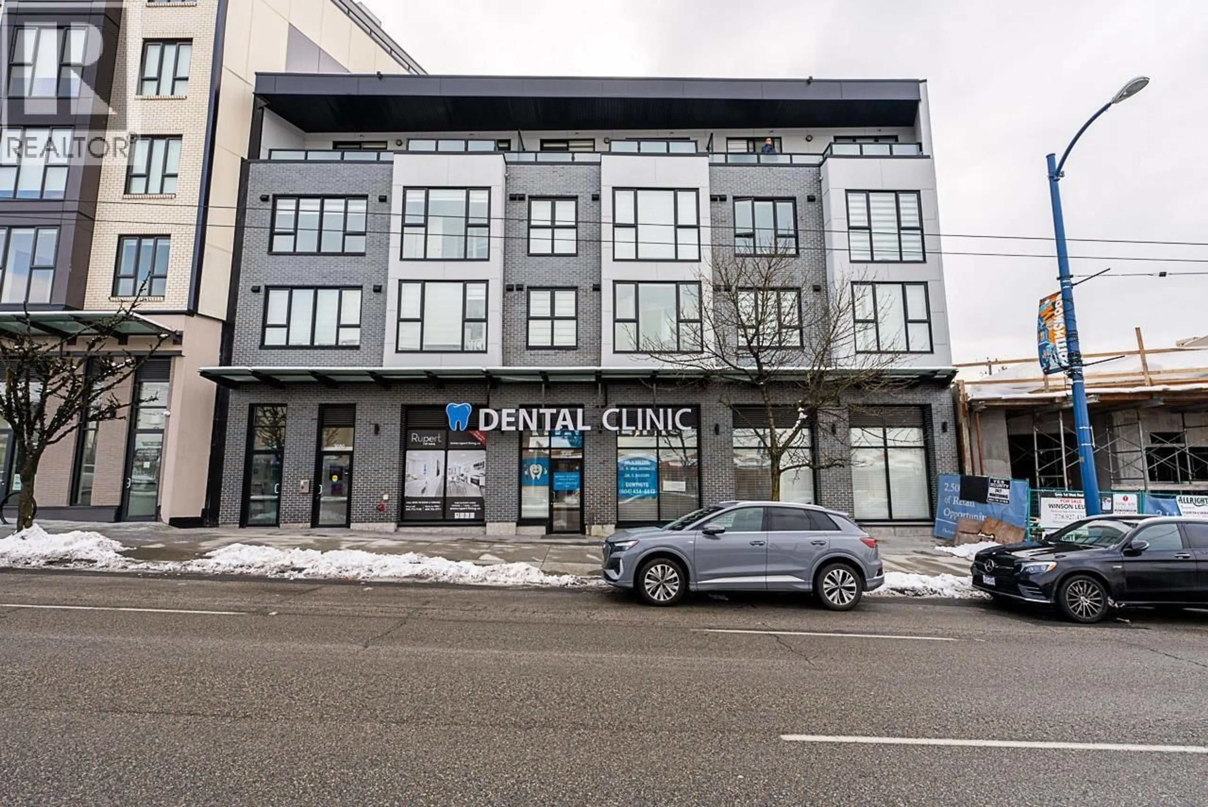 Unknown for 406 - 3050 KINGSWAY, Vancouver British Columbia V5R5J7
