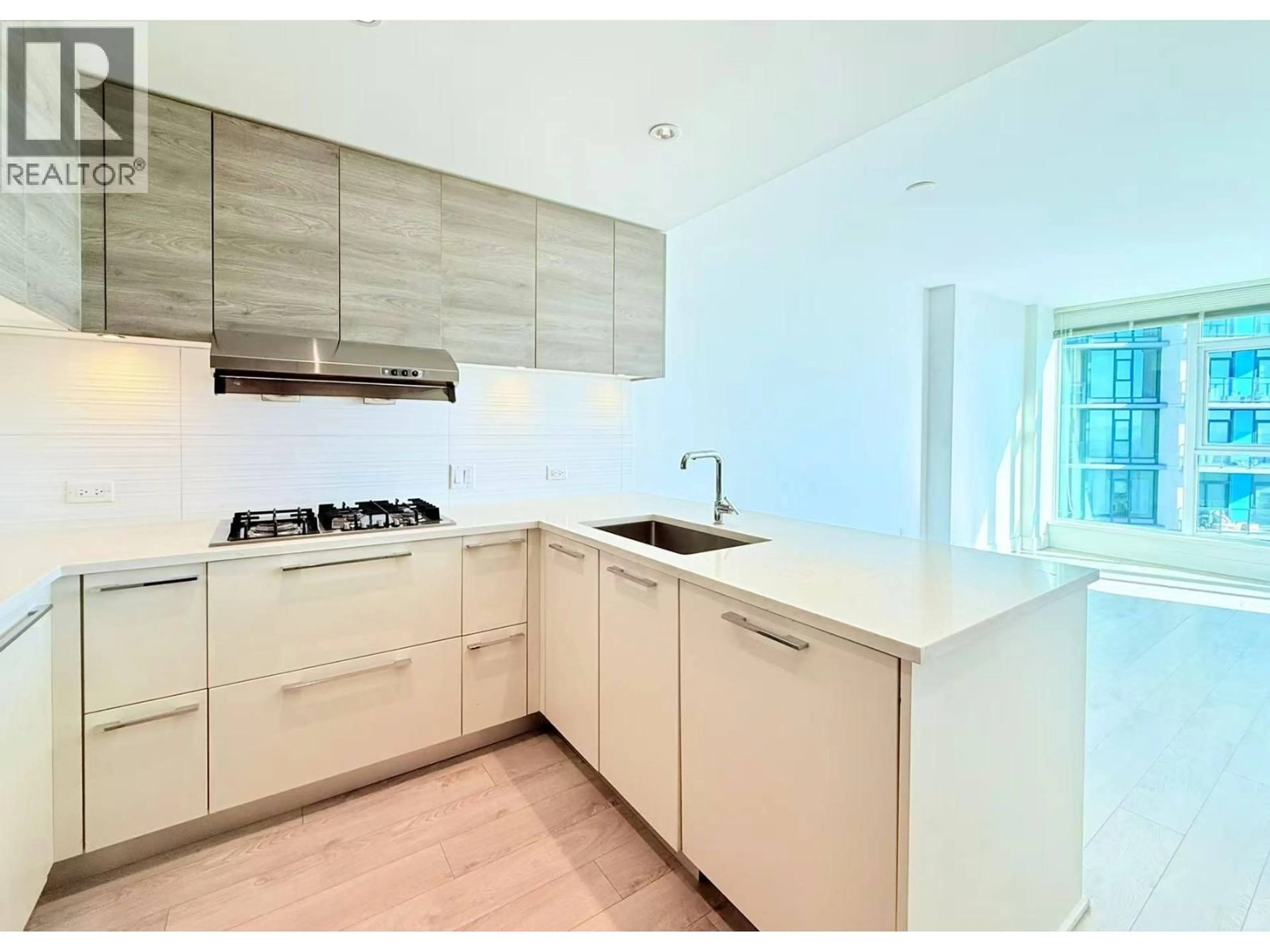 Standard kitchen, unknown for 1907 - 7358 EDMONDS STREET, Burnaby British Columbia V3N0H1