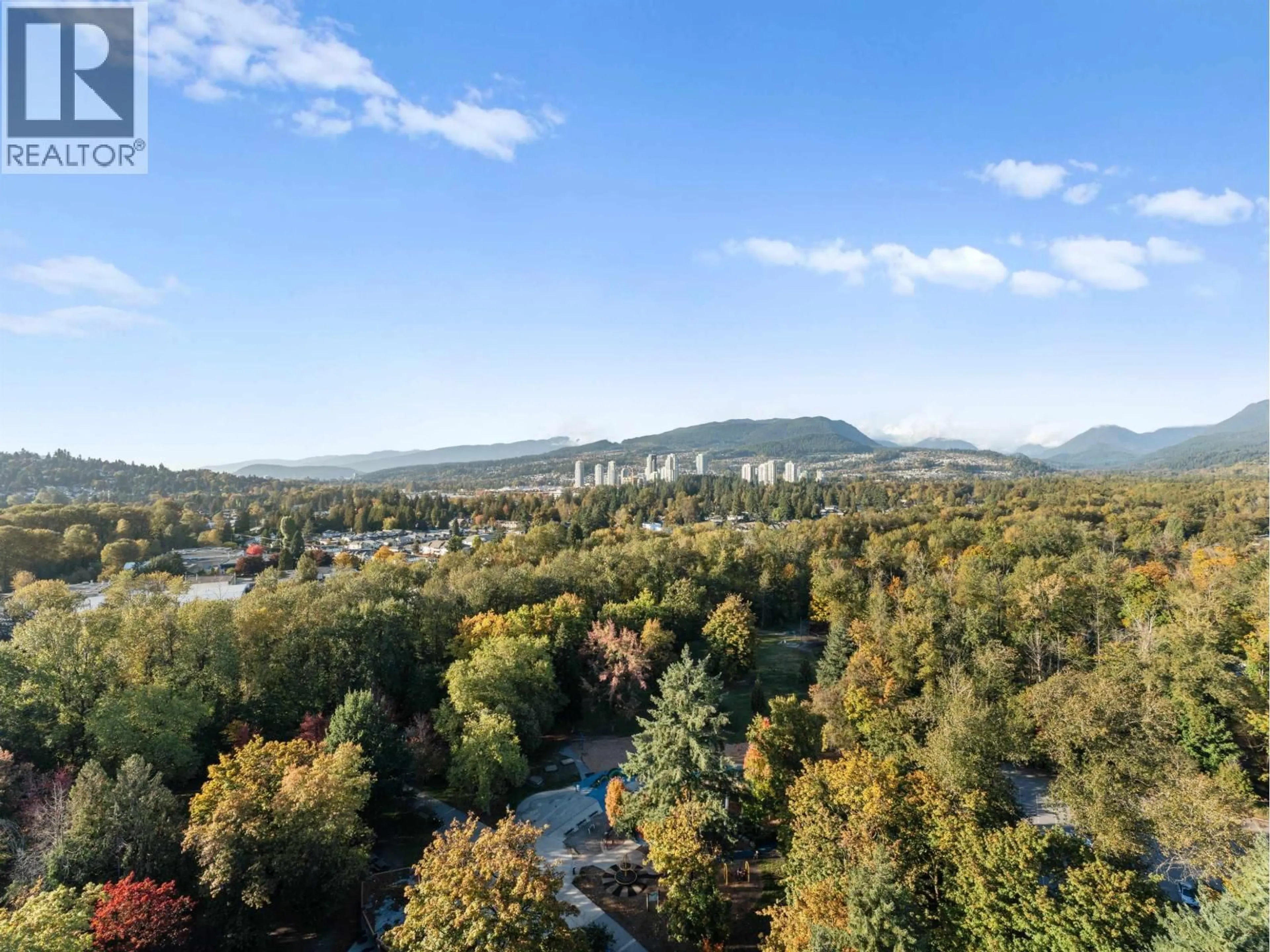 A pic from outside/outdoor area/front of a property/back of a property/a pic from drone, mountain view for 2302 - 2789 SHAUGHNESSY STREET, Port Coquitlam British Columbia V3C0C3