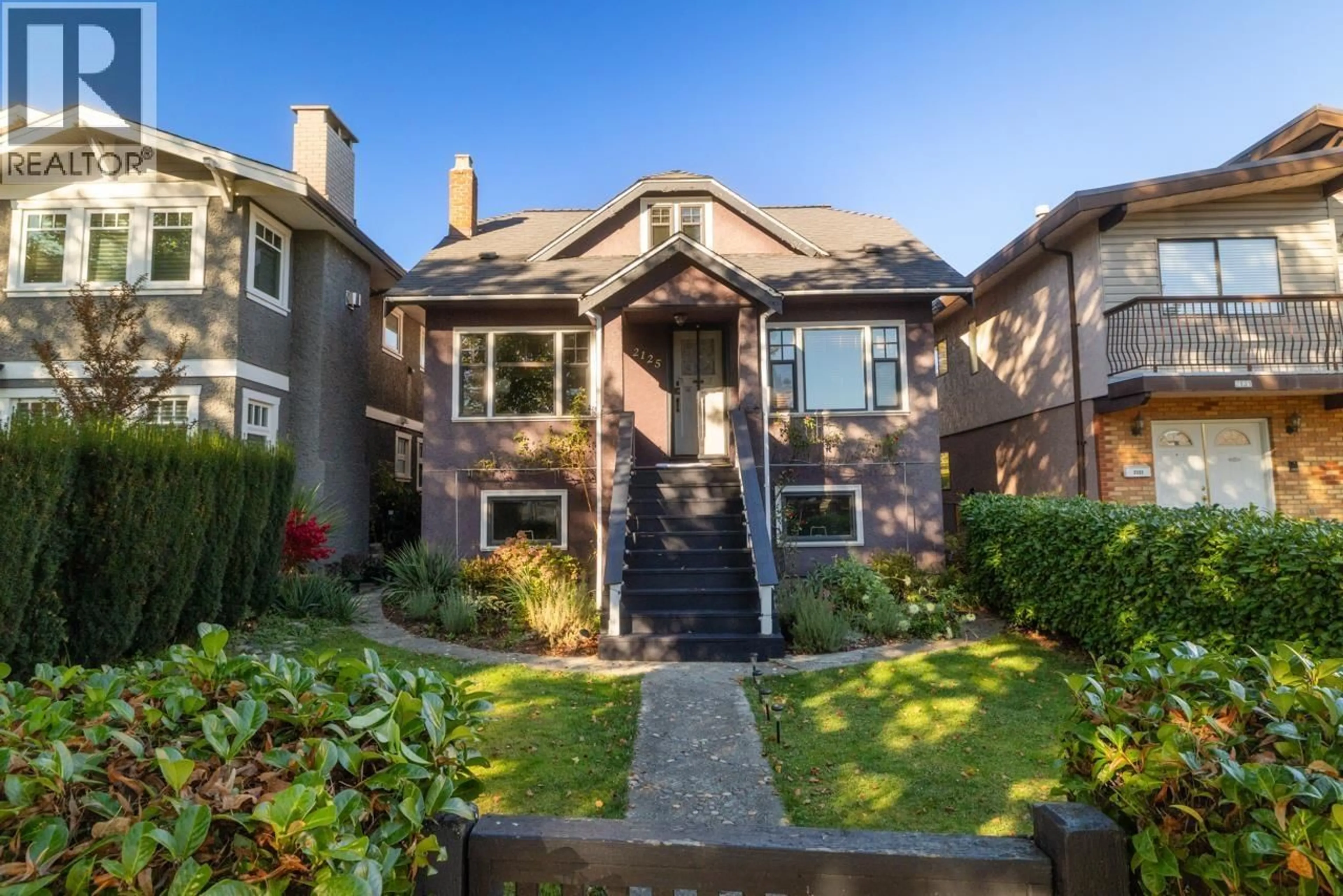 Home with brick exterior material, street for 2125 5TH AVENUE, Vancouver British Columbia V5N1M5