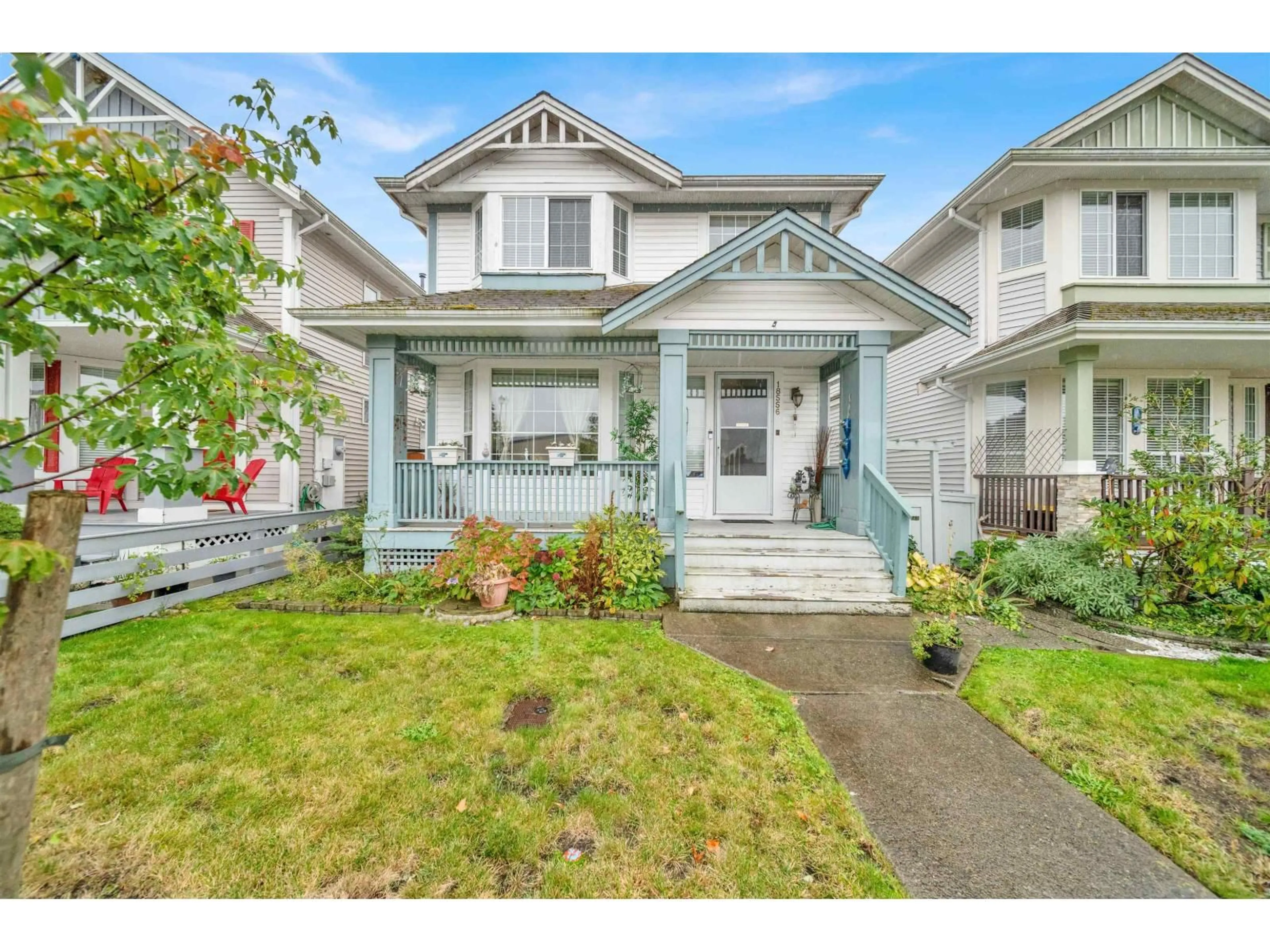 Home with vinyl exterior material, street for 18556 65, Surrey British Columbia V3S8S9