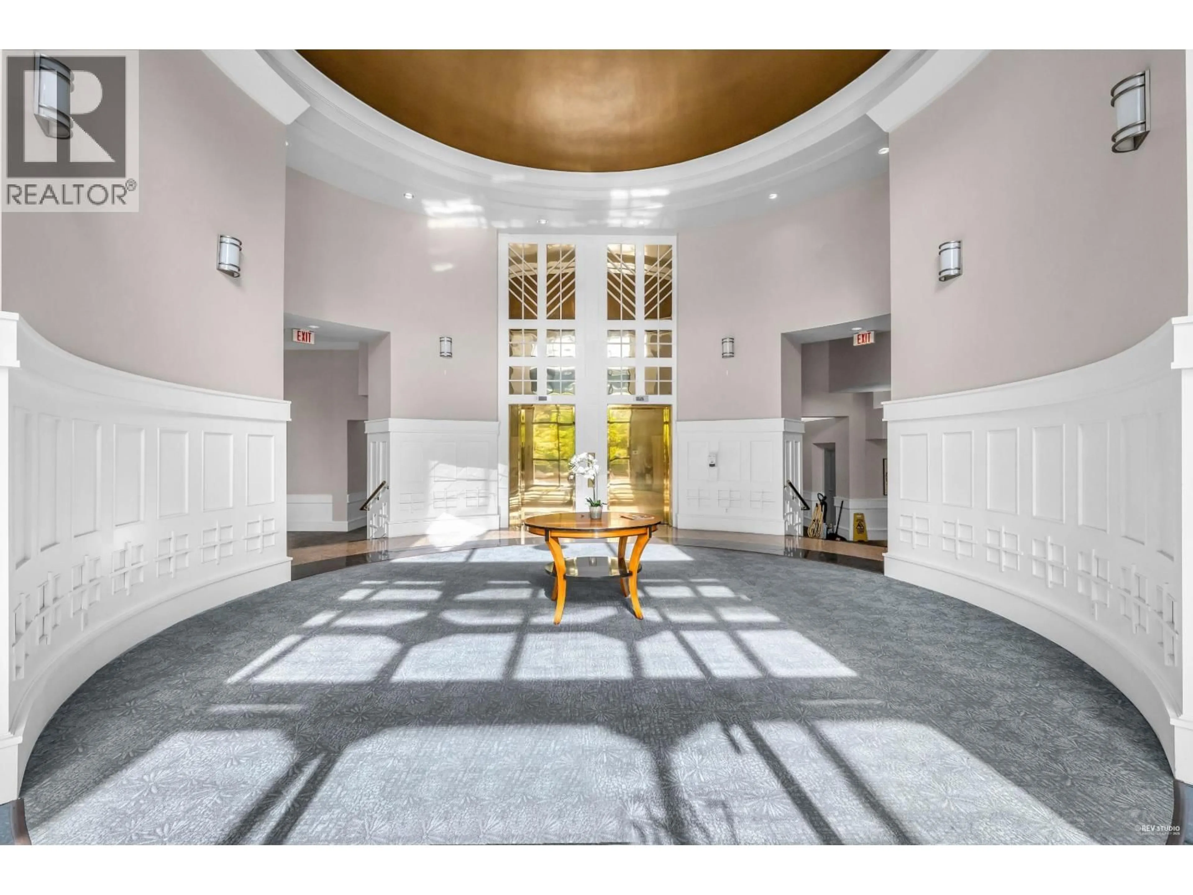 Indoor foyer for 2302 - 6837 STATION HILL DRIVE, Burnaby British Columbia V3N5B7