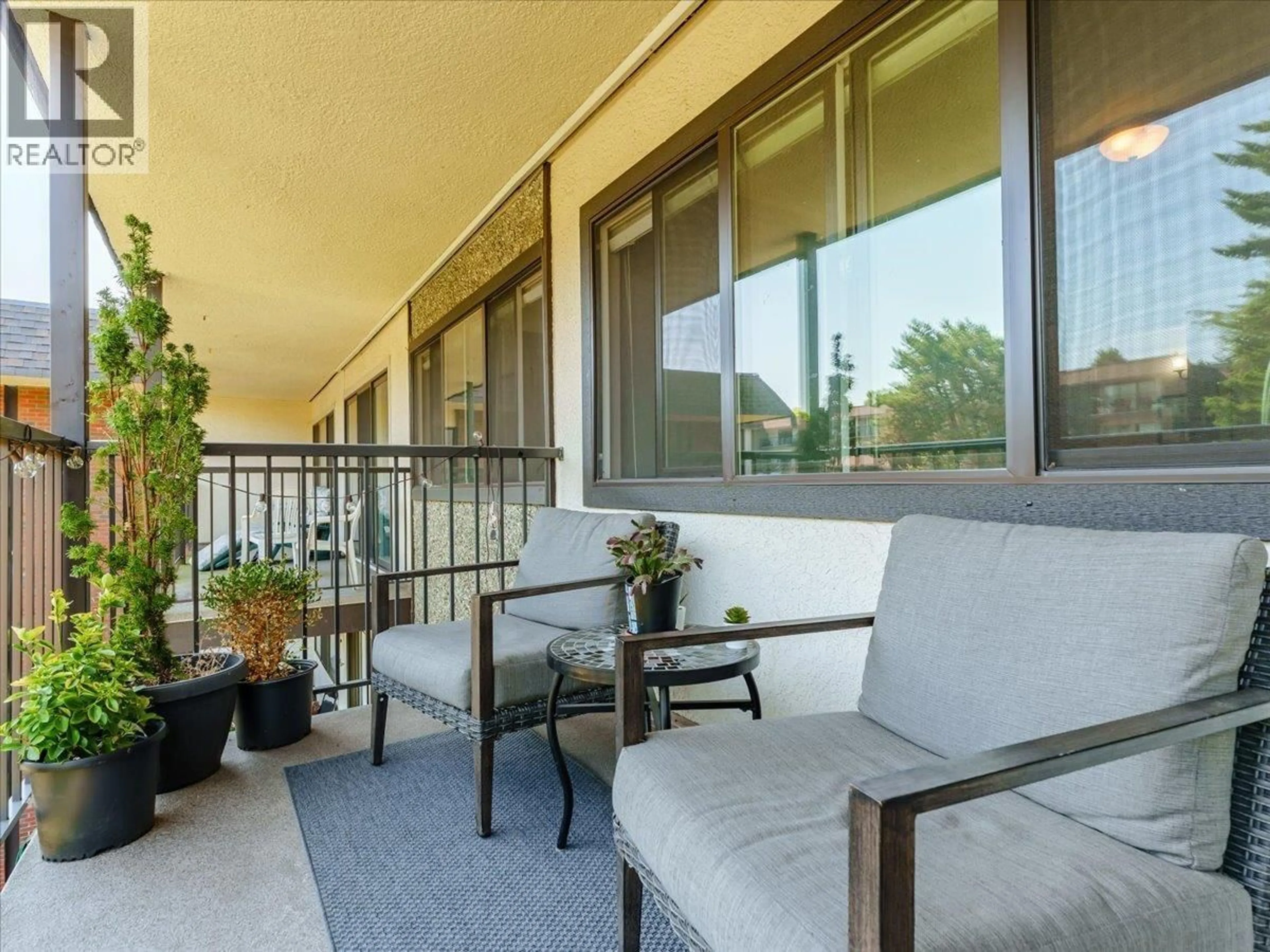 Patio, unknown for 301 - 155 5TH STREET, North Vancouver British Columbia V7L1L3