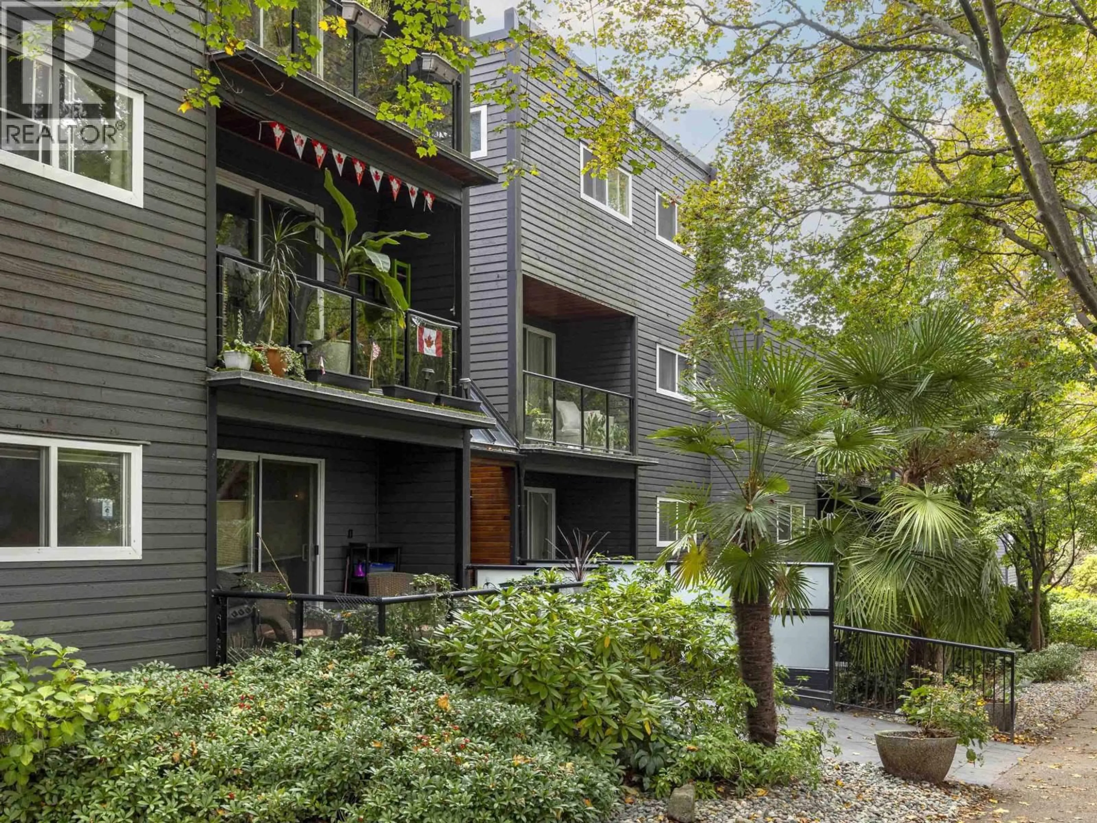 Patio, street for 302 - 1550 BARCLAY STREET, Vancouver British Columbia V6G3B1