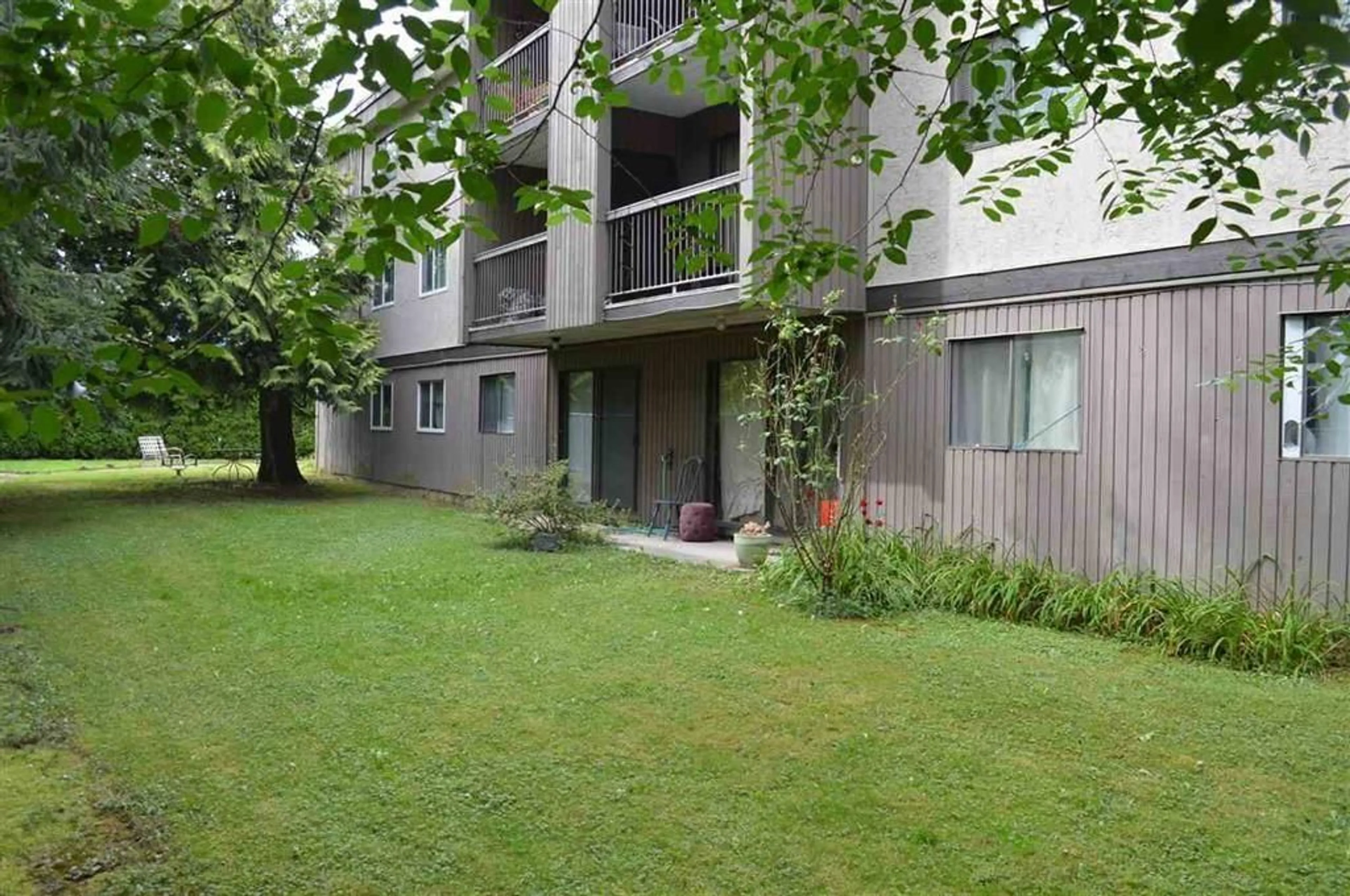 Patio, unknown for 137 - 1783 AGASSIZ-ROSEDALE NO 9 HIGHWAY, Agassiz British Columbia V0M1A4