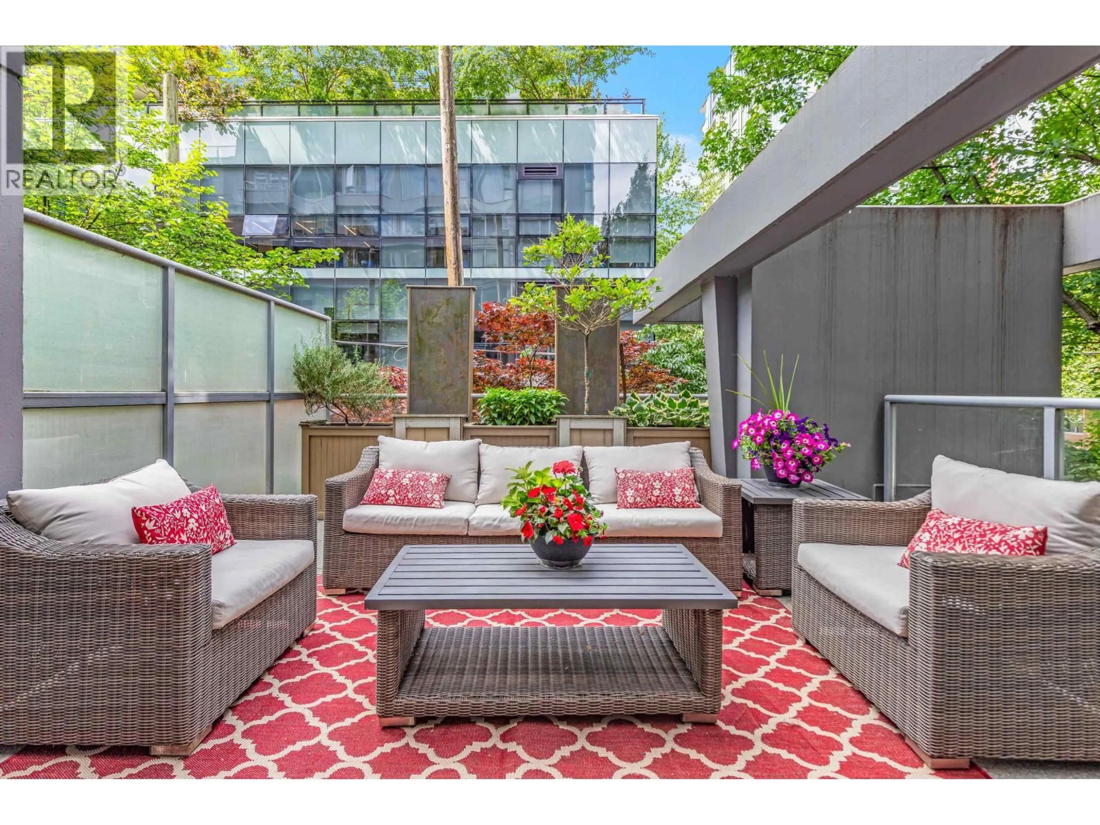 Patio, street for 202 - 1001 RICHARDS STREET, Vancouver British Columbia V6B1J6