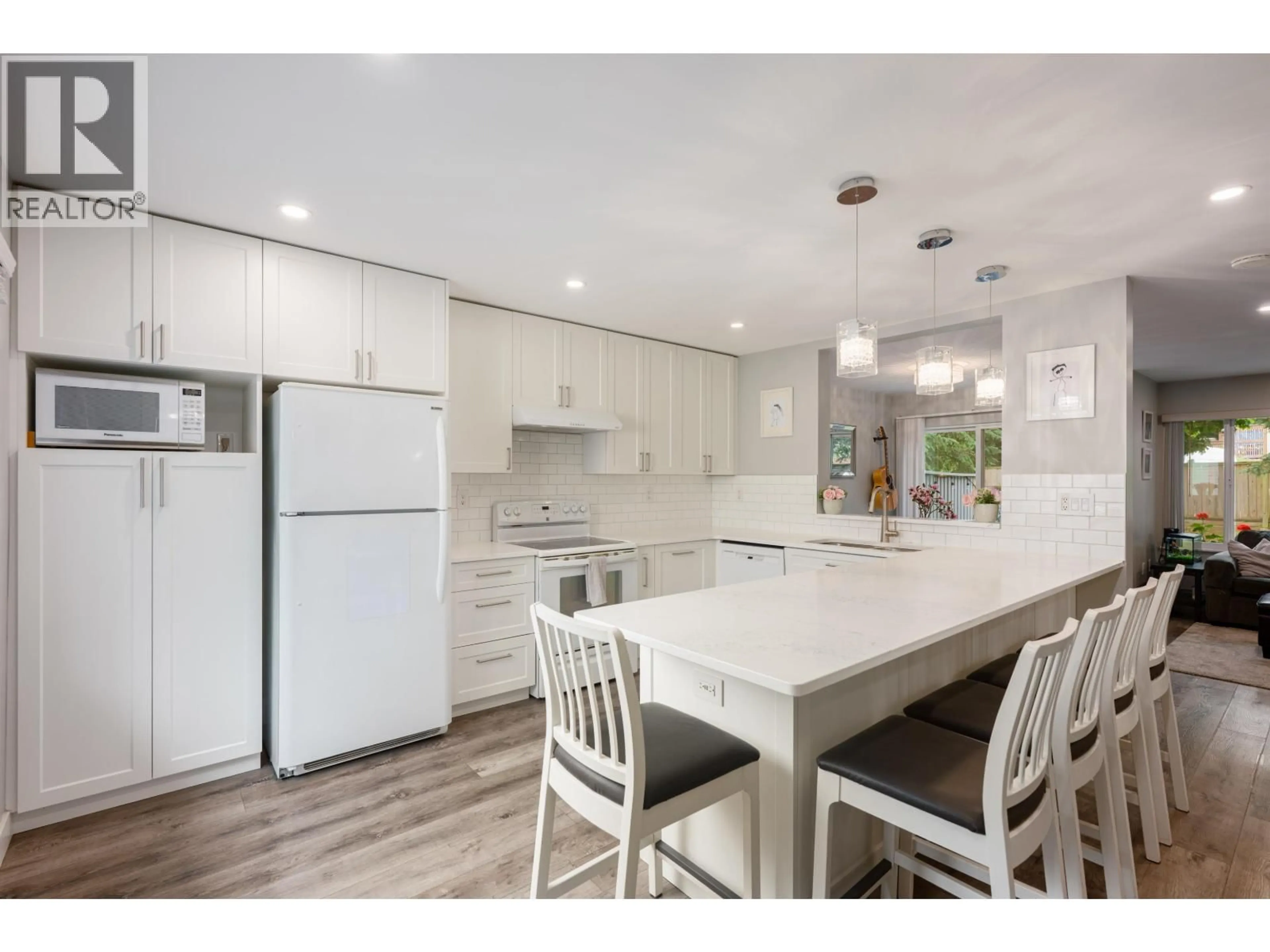 Open concept kitchen, unknown for 505 CARLSEN PLACE, Port Moody British Columbia V3H4A1