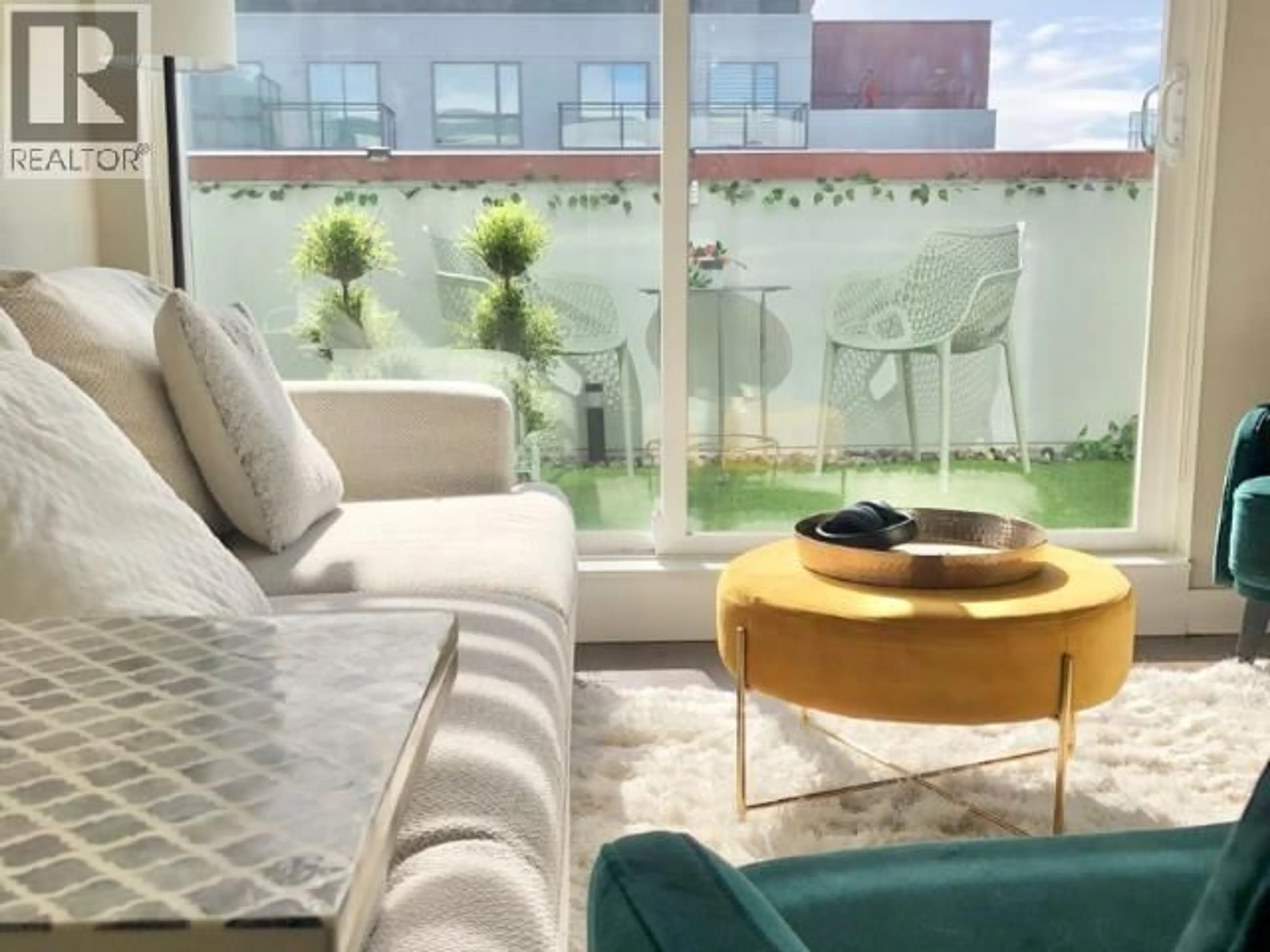 Living room with furniture, unknown for 602 - 5399 CEDARBRIDGE WAY, Richmond British Columbia V6X0L6