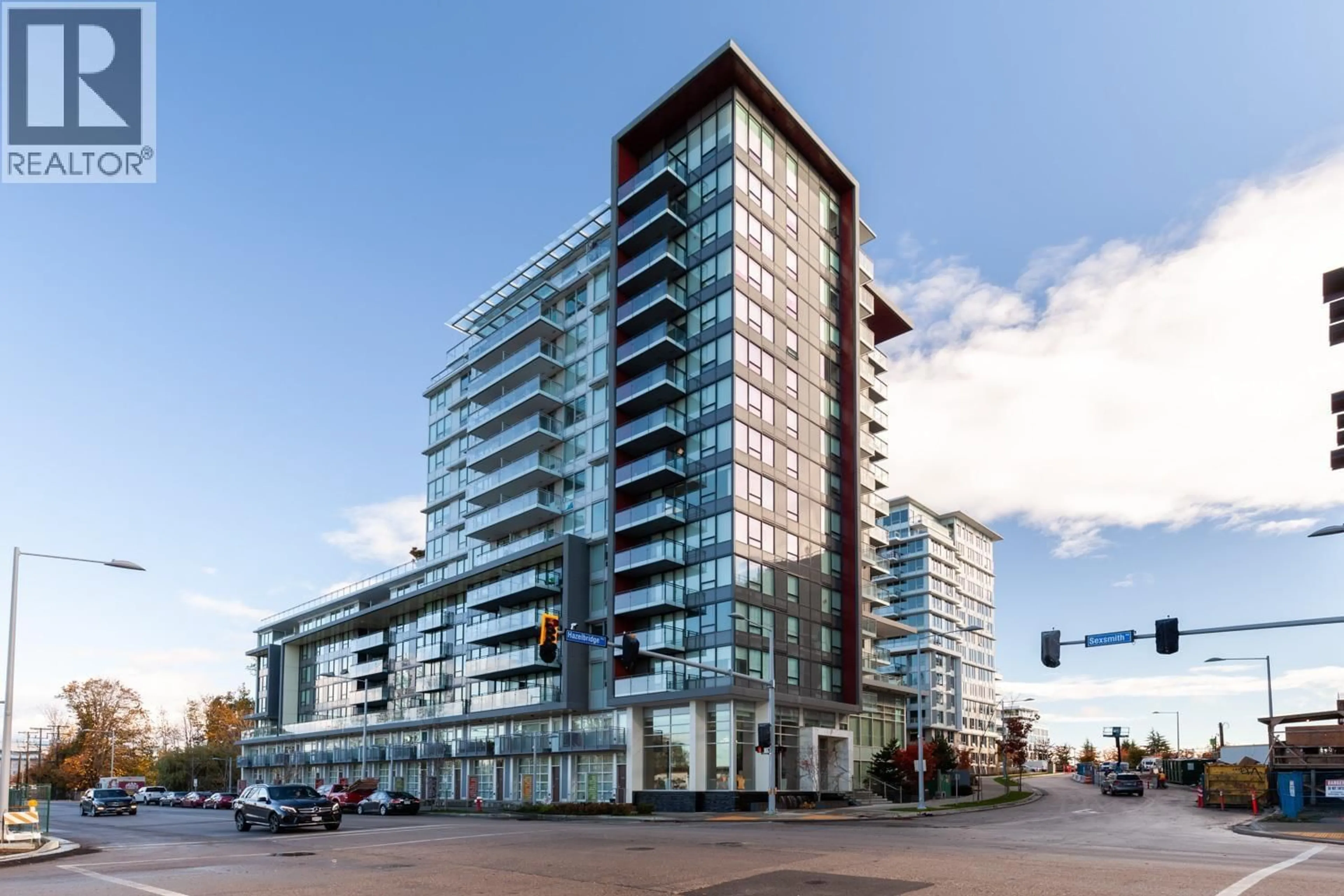 Indoor foyer for 1901 - 8833 HAZELBRIDGE WAY, Richmond British Columbia V6X0N3