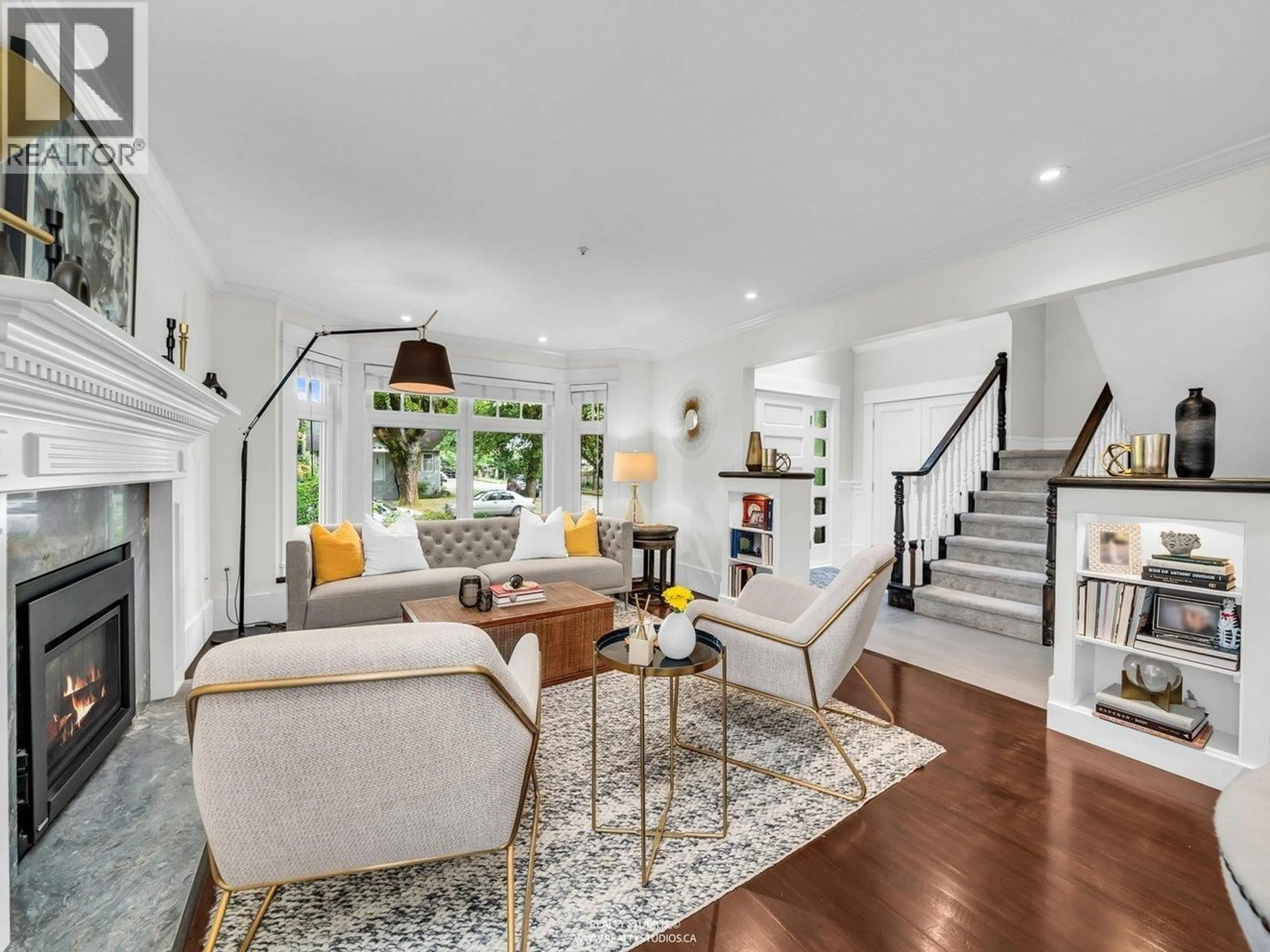 Living room with furniture, unknown for 2702 15TH AVENUE, Vancouver British Columbia V6K2Z8