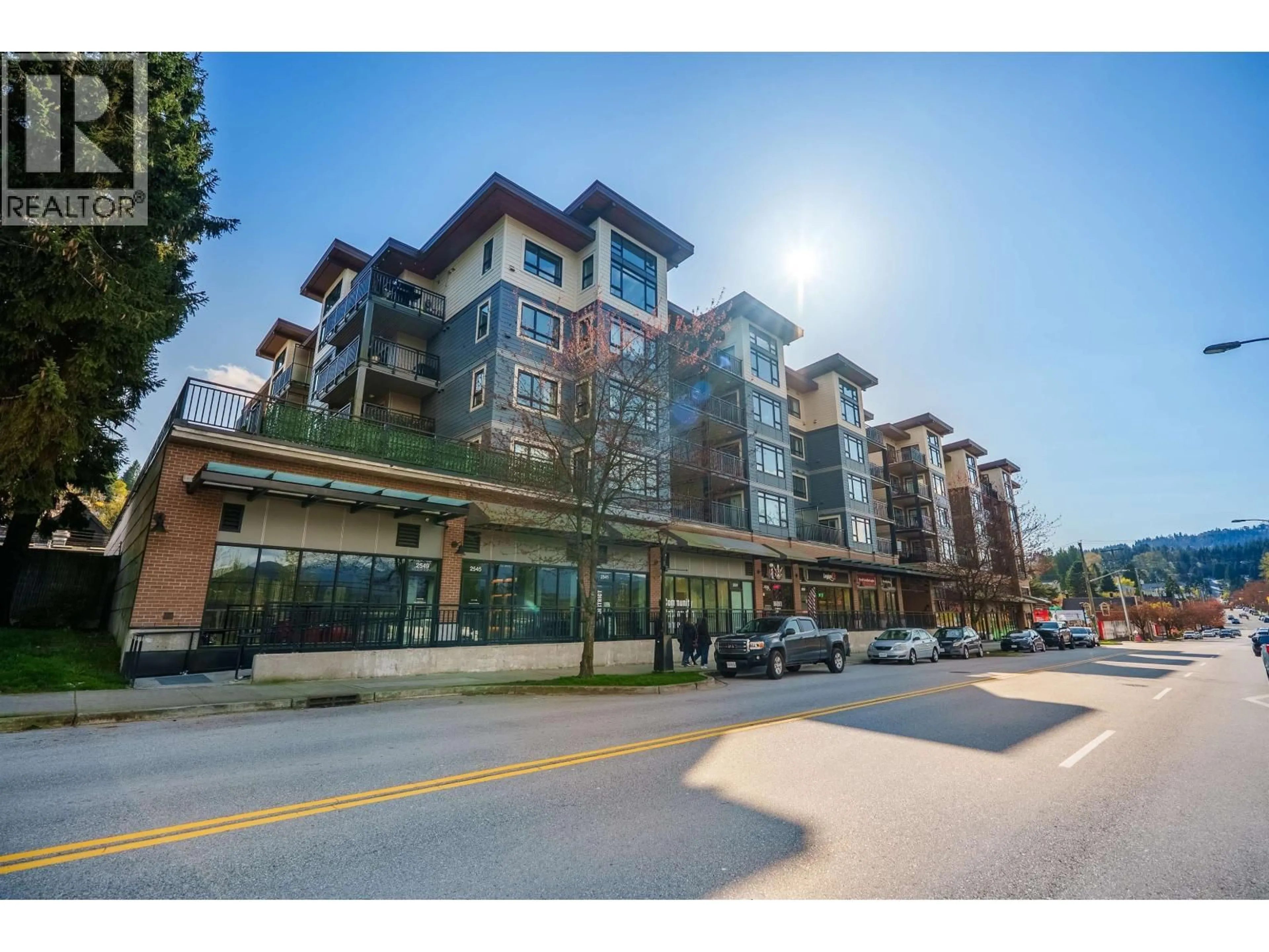 Blurry image for 418 - 2525 CLARKE STREET, Port Moody British Columbia V3H0J3