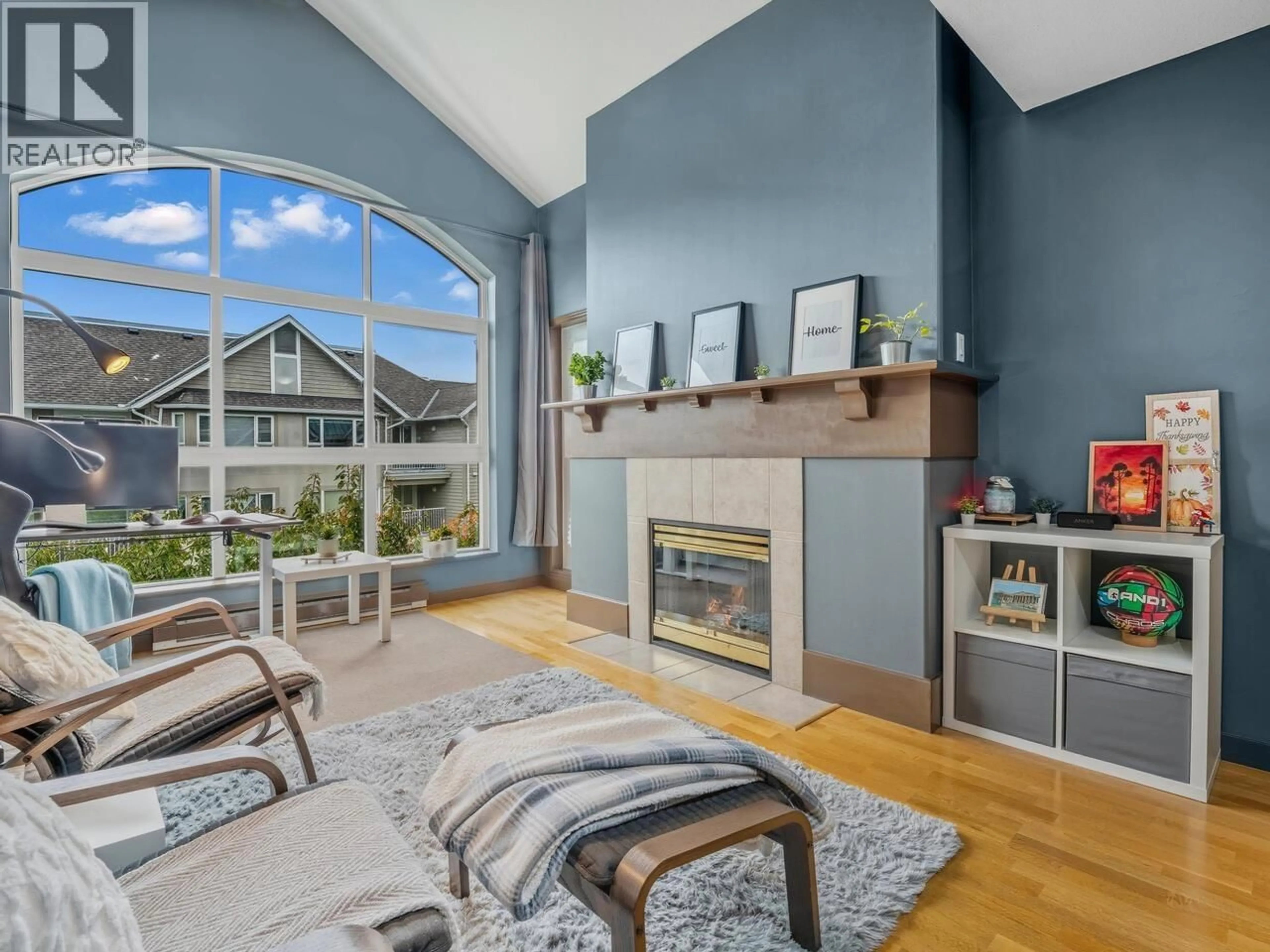 Living room with furniture, unknown for 416 - 5900 DOVER CRESCENT, Richmond British Columbia V7C5R9