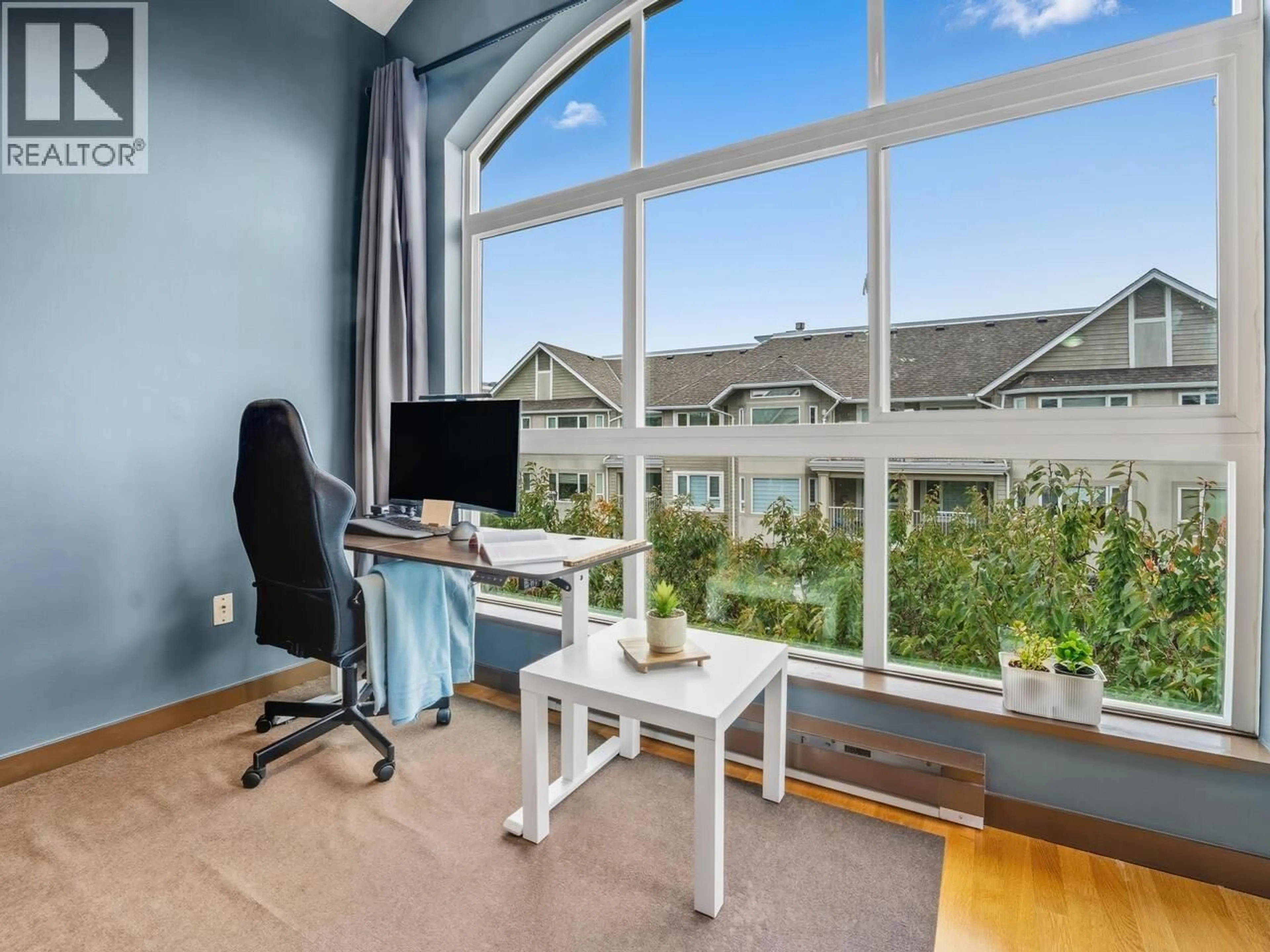 A pic of a room for 416 - 5900 DOVER CRESCENT, Richmond British Columbia V7C5R9