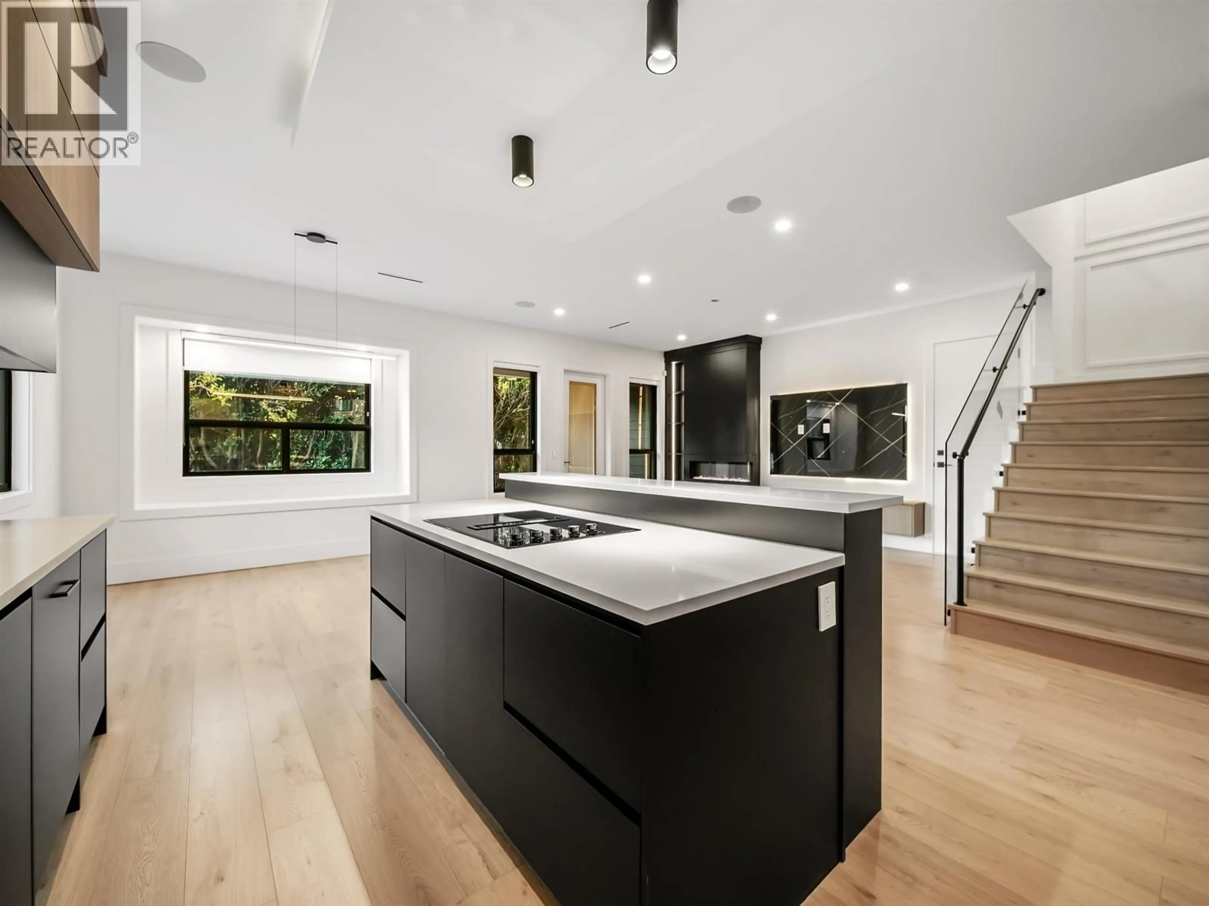 Open concept kitchen, unknown for 6079 44A AVENUE, Ladner British Columbia V4K4C8