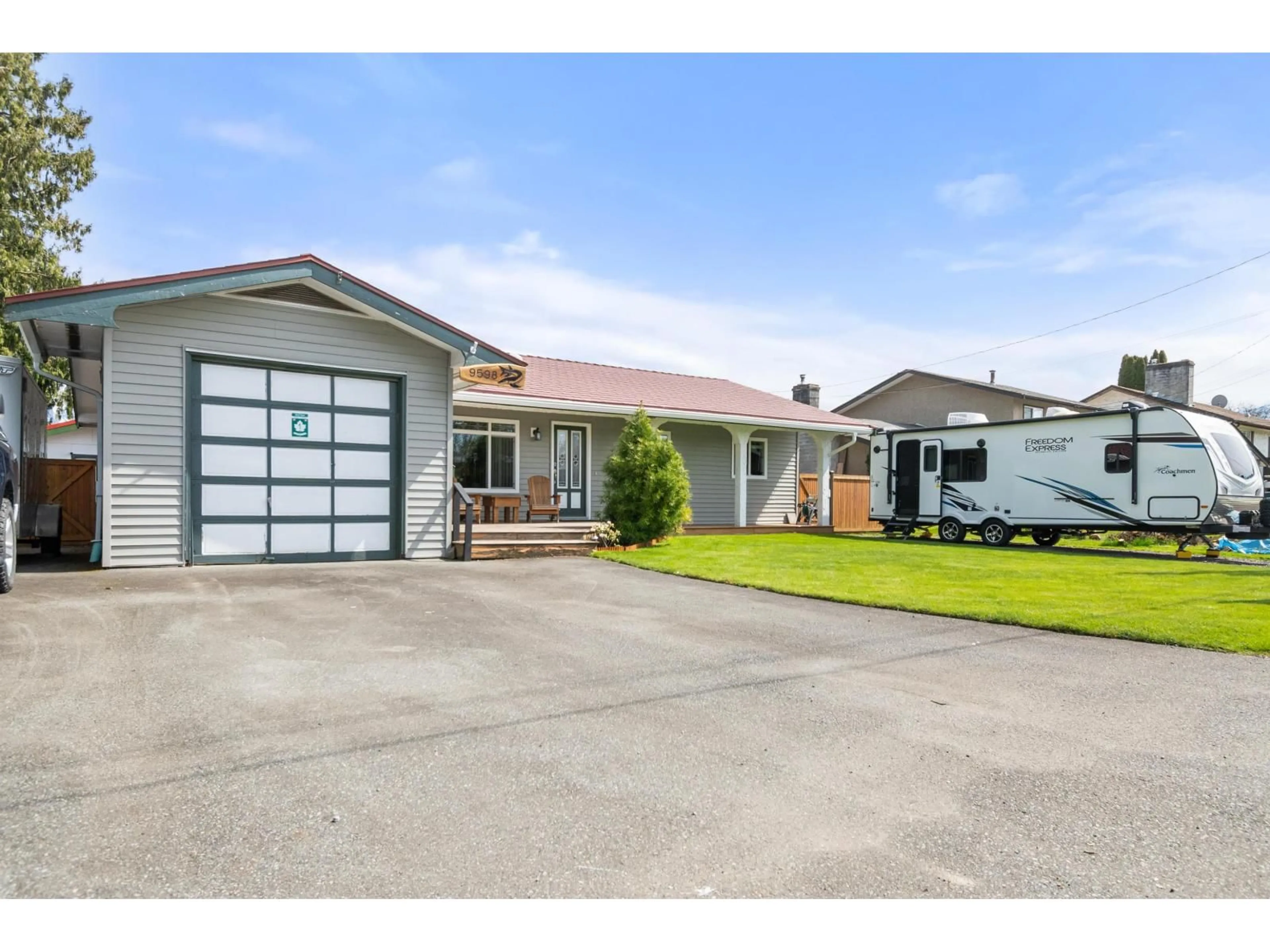 Home with vinyl exterior material, street for 9598 JOHNSON STREET, Chilliwack British Columbia V2P5Y2