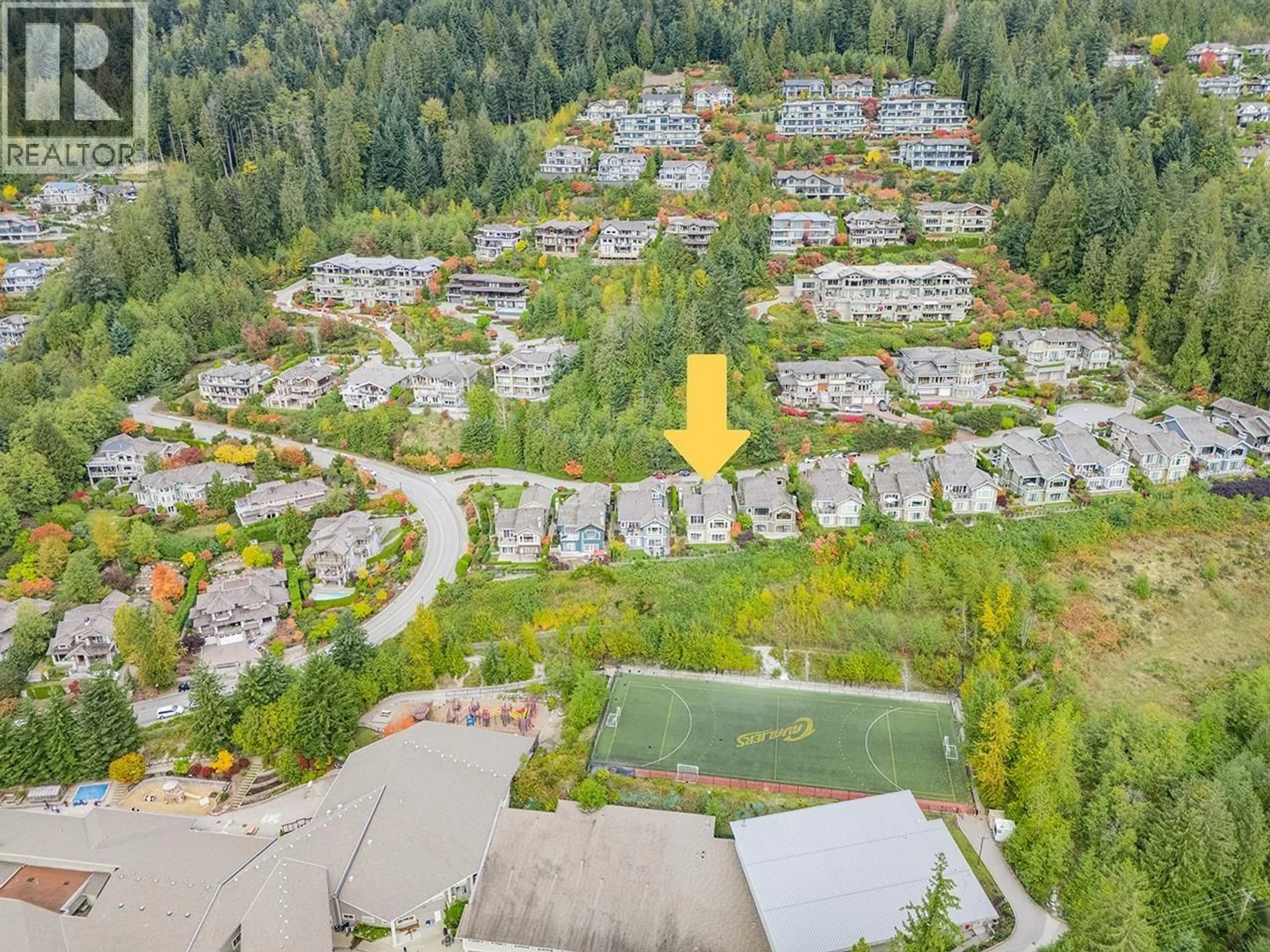 A pic from outside/outdoor area/front of a property/back of a property/a pic from drone, mountain view for 2546 MARR CREEK COURT, West Vancouver British Columbia V7S0A3