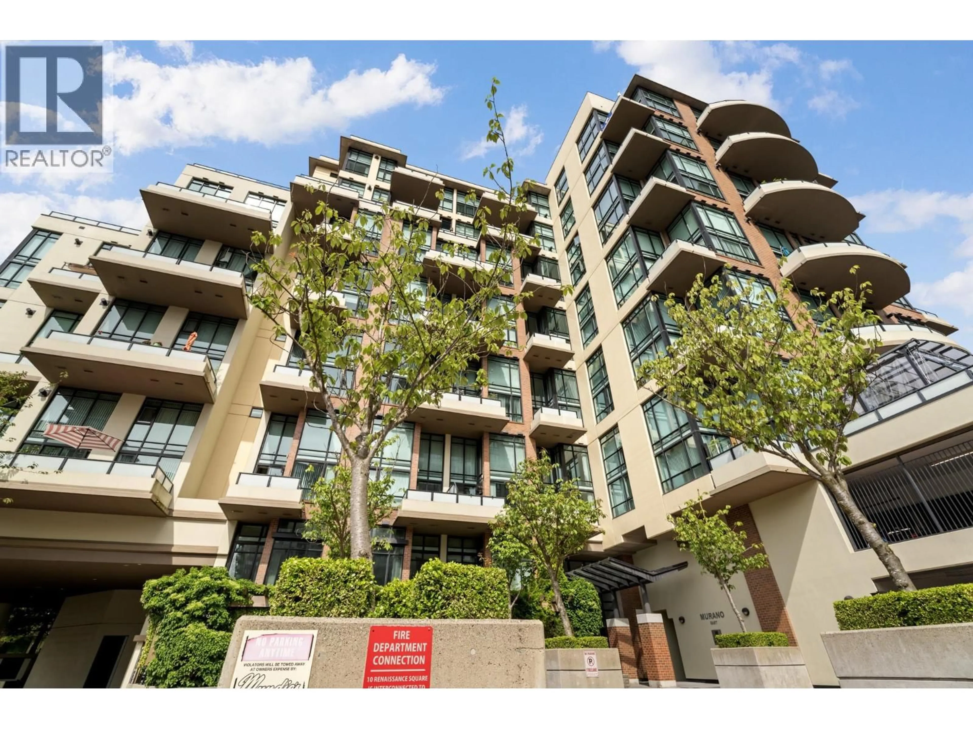 Unknown for 325 - 10 RENAISSANCE SQUARE, New Westminster British Columbia V3M7B1