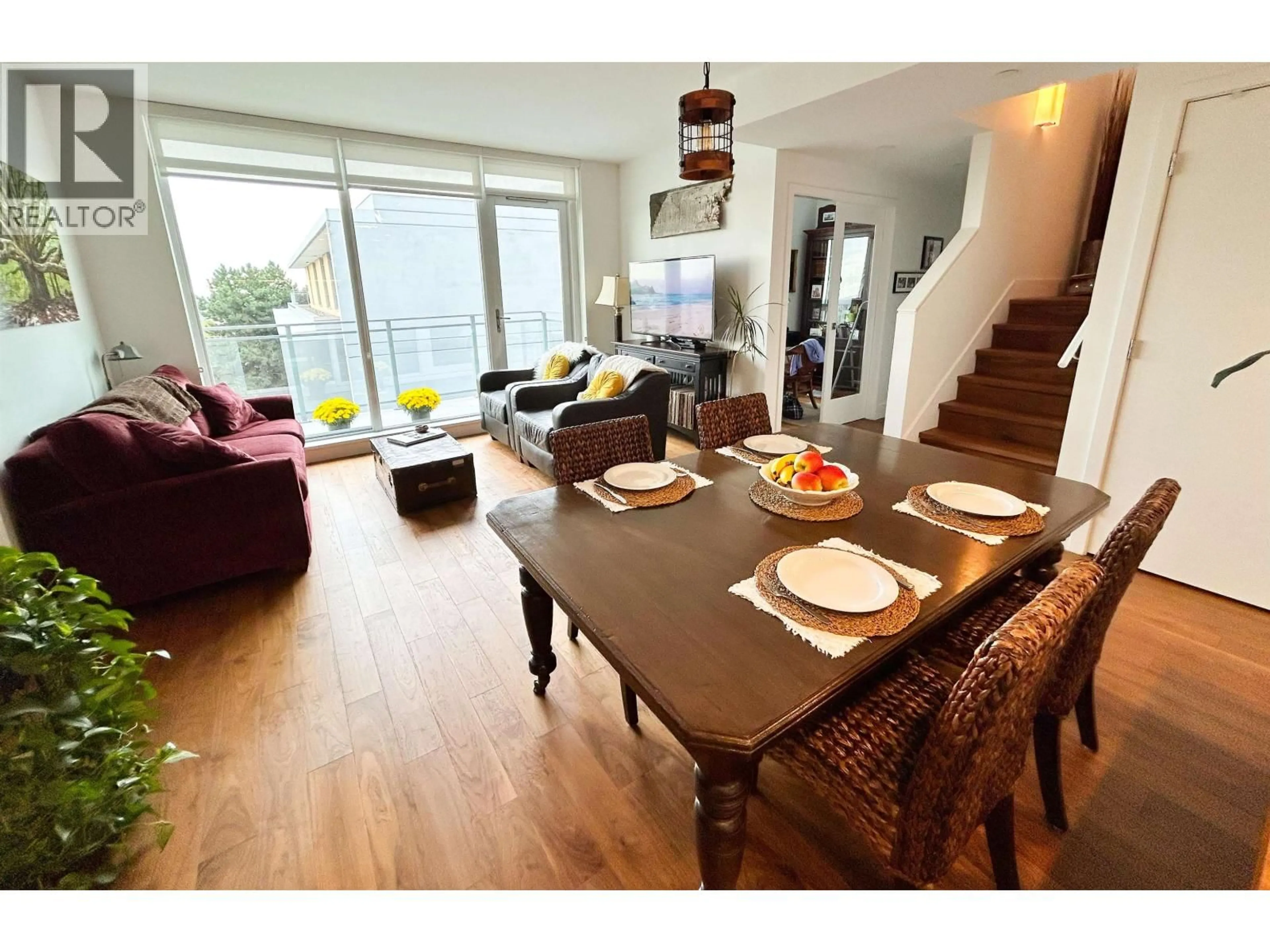 Dining room, wood/laminate floor for 609 - 7428 ALBERTA STREET, Vancouver British Columbia V5X0J5