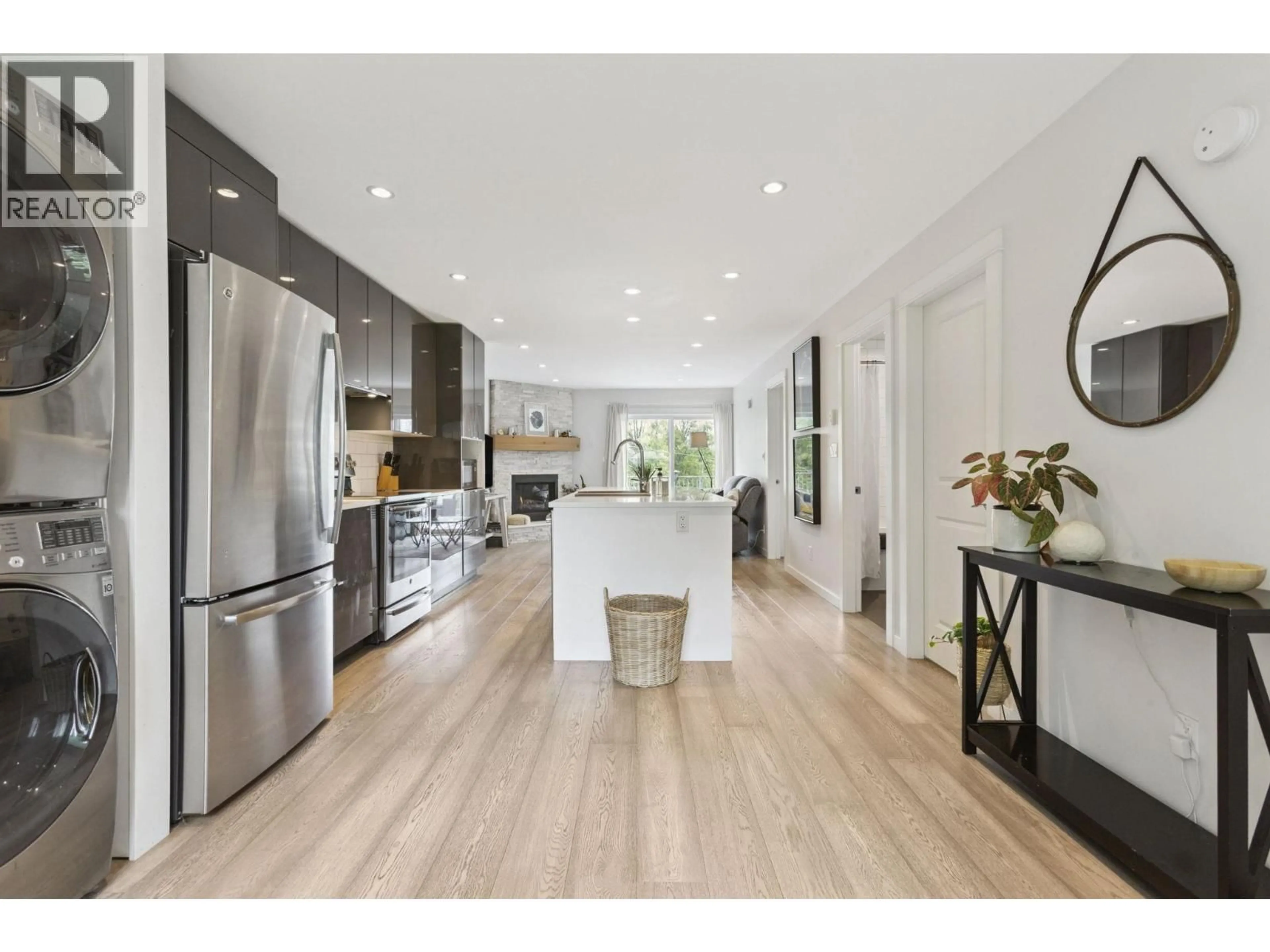 Open concept kitchen, unknown for 4137 YALE STREET, Burnaby British Columbia V5C1R2