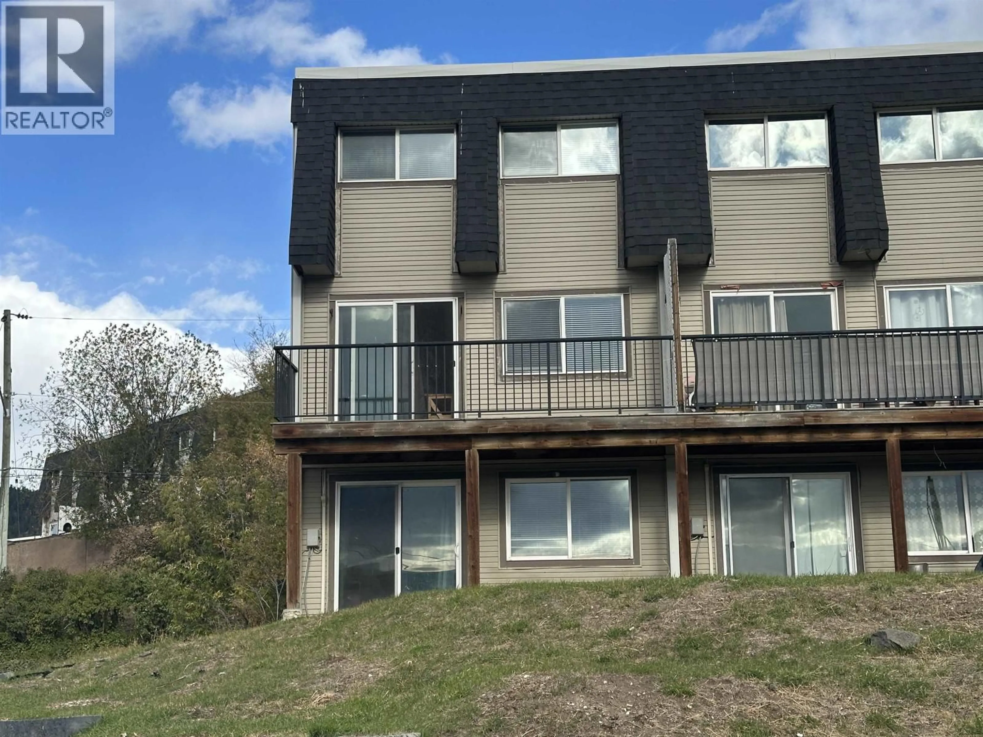 A pic from outside/outdoor area/front of a property/back of a property/a pic from drone, mountain view for 25 - 605 CARSON DRIVE, Williams Lake British Columbia V2G1T1