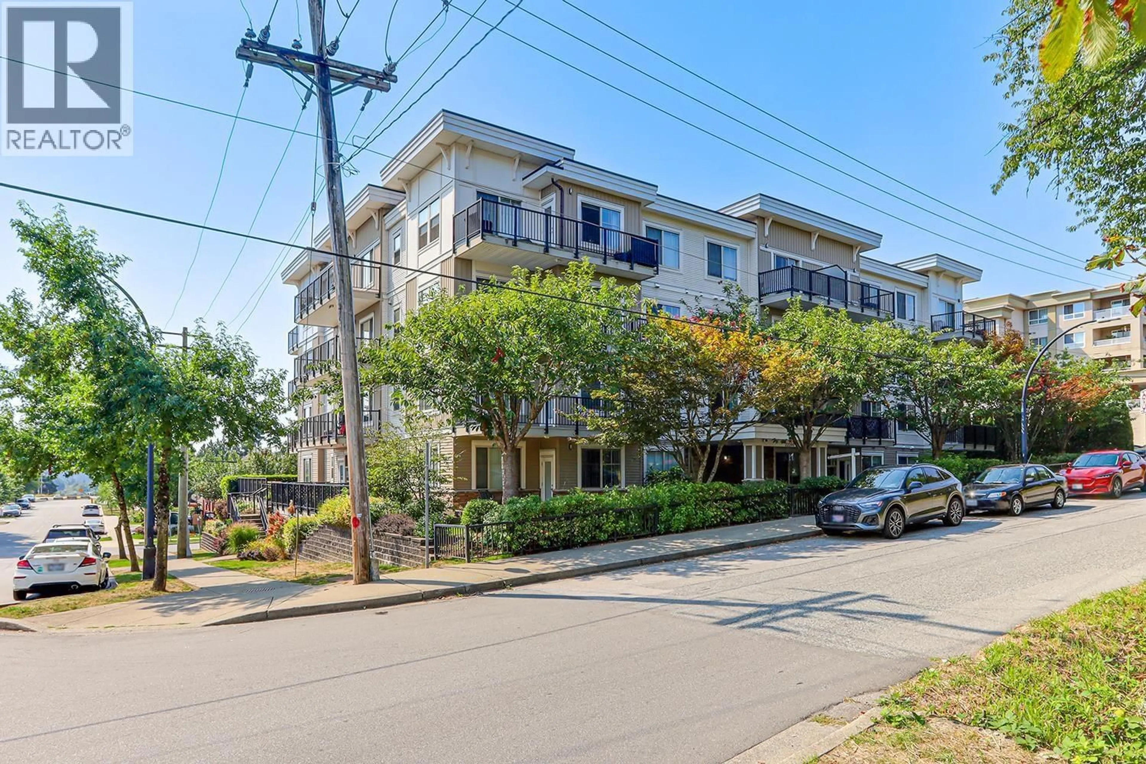 Patio, street for 307 - 22290 NORTH AVENUE, Maple Ridge British Columbia V2X8Z8