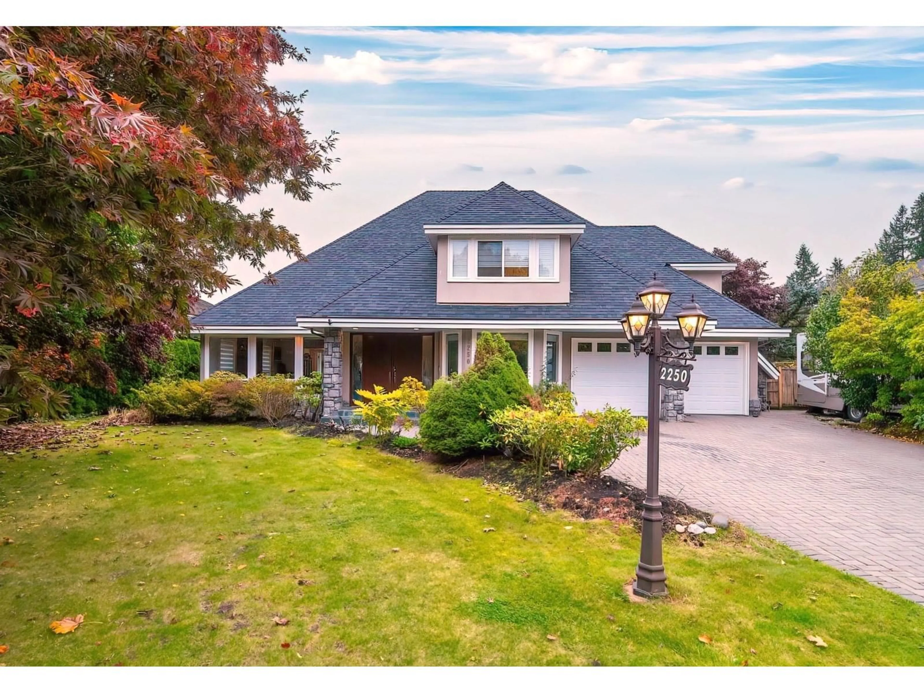 Home with vinyl exterior material, street for 2250 134, Surrey British Columbia V4A9T9