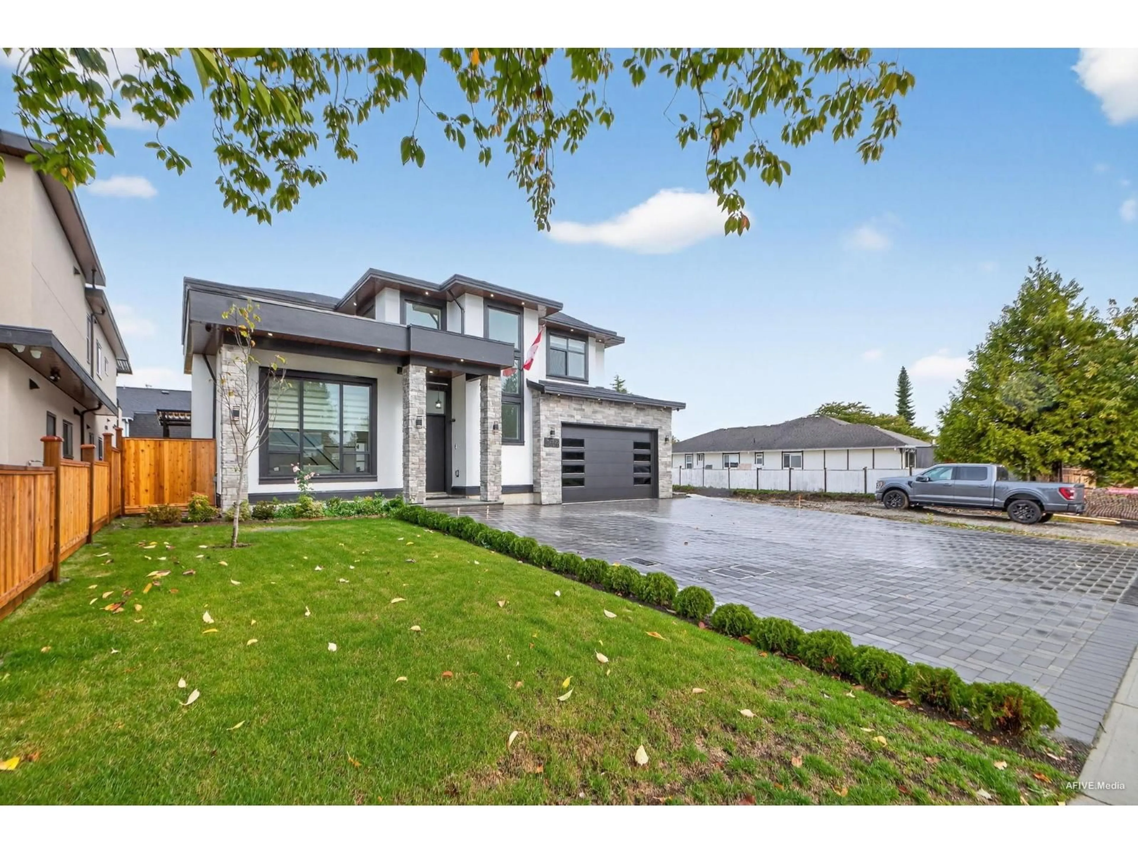 Home with brick exterior material, street for 15363 94, Surrey British Columbia V3R1E2