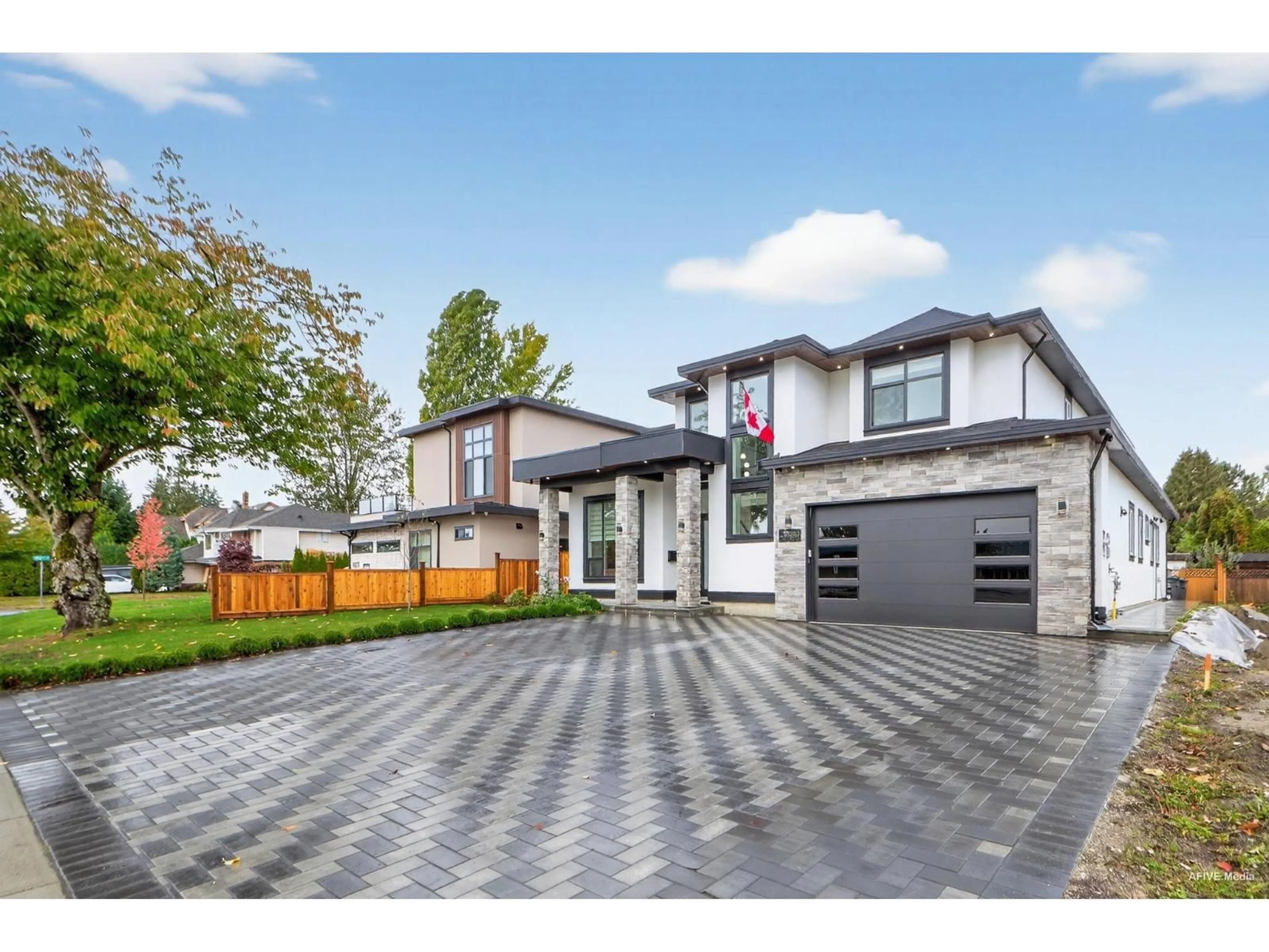Home with brick exterior material, street for 15363 94, Surrey British Columbia V3R1E2