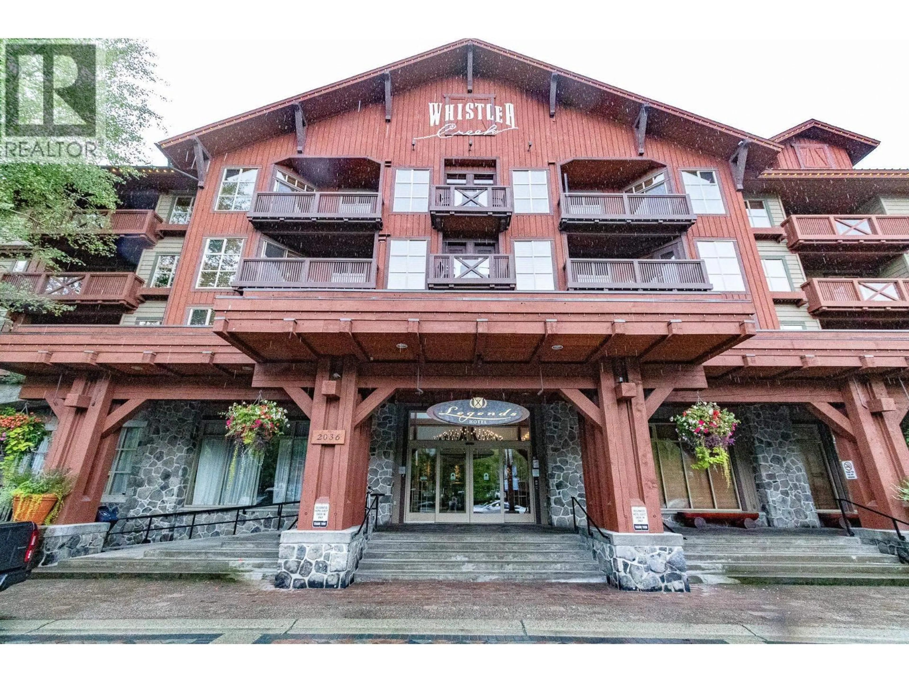 Indoor foyer for 334C - 2036 LONDON LANE, Whistler British Columbia V8E0N7
