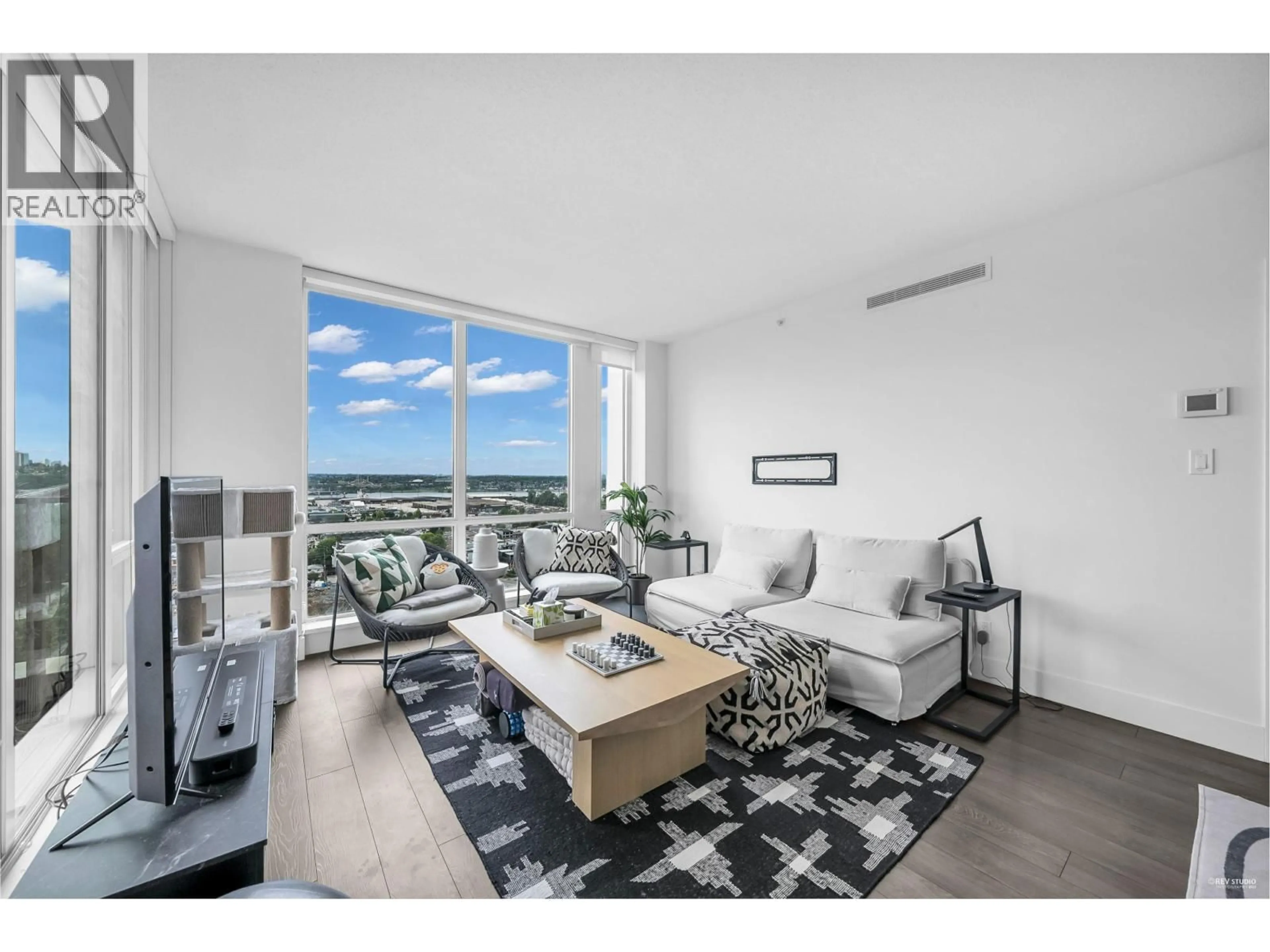 Living room with furniture, unknown for 2104 - 1550 FERN STREET, North Vancouver British Columbia V7J0A9