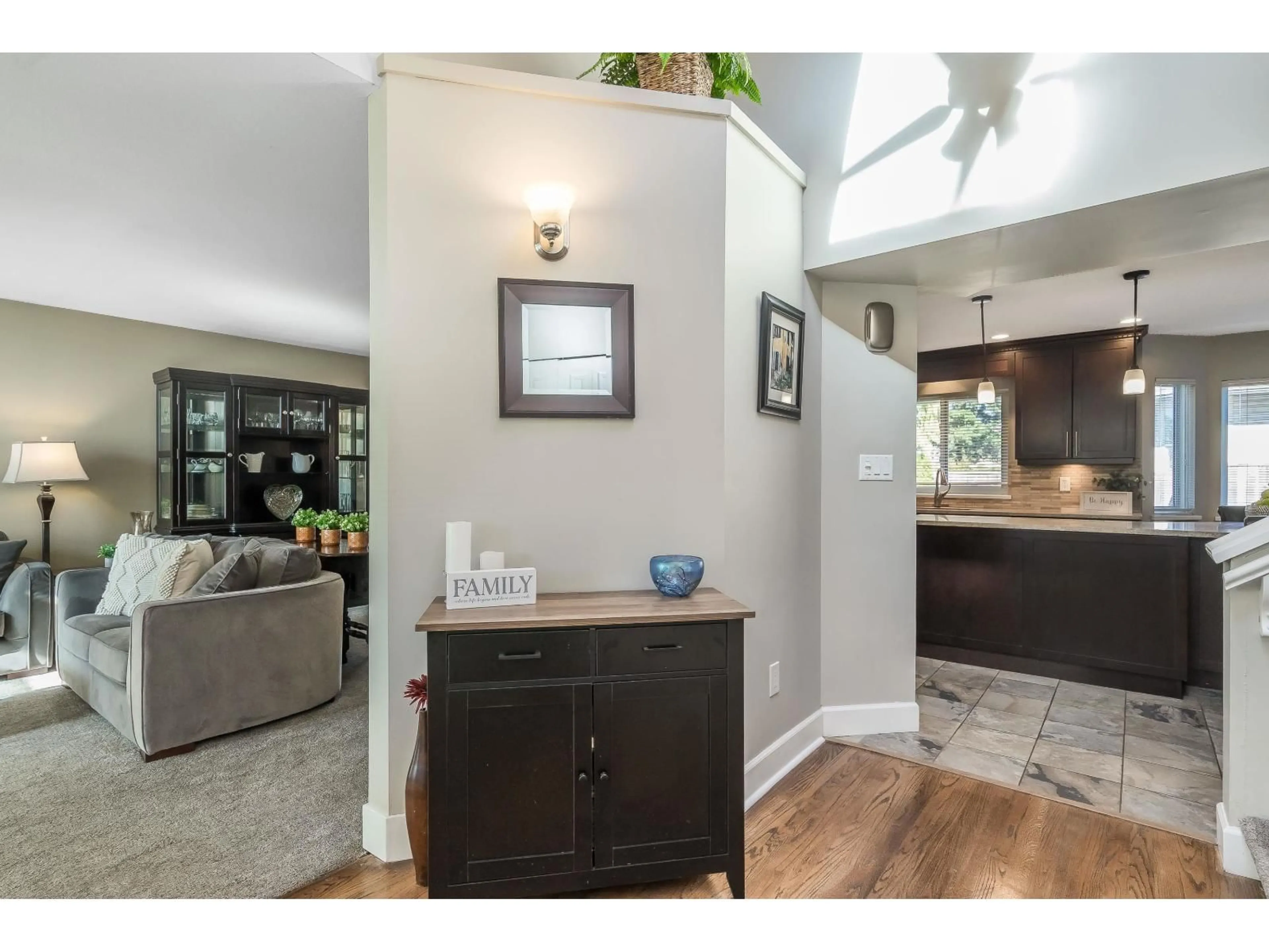 Indoor entryway for 18007 64A, Surrey British Columbia V3S7K1