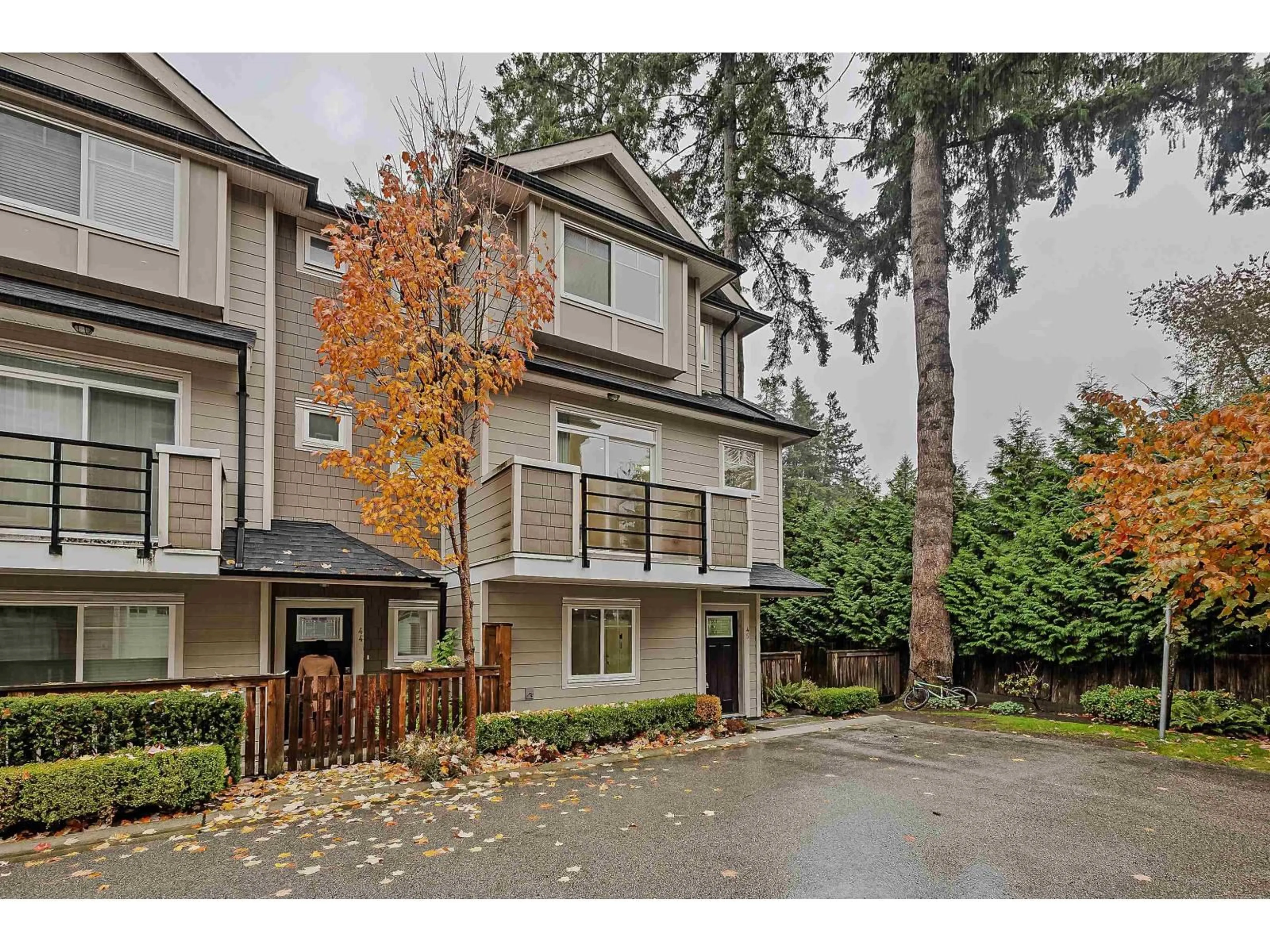 Unknown for 45 - 14285 64, Surrey British Columbia V3W1Z2