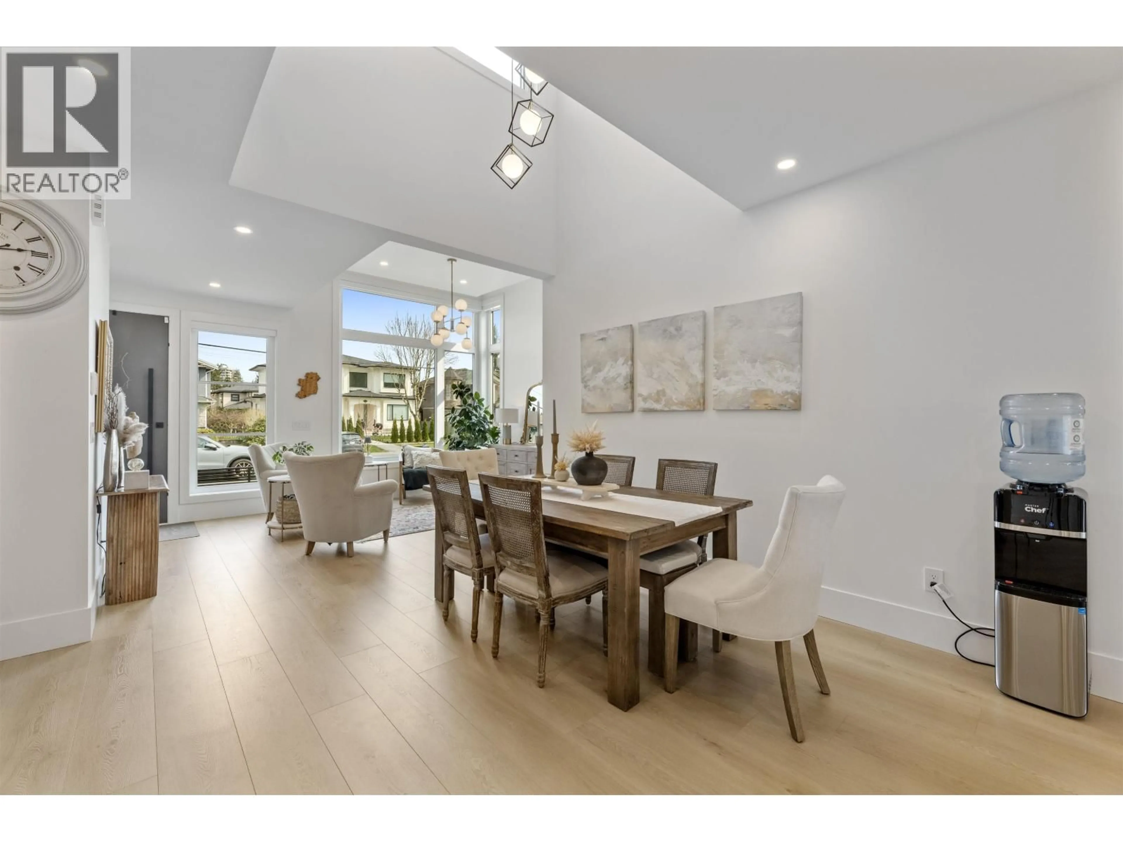 Dining room, wood/laminate floor for 1707 BLAINE AVENUE, Burnaby British Columbia V5A2L9