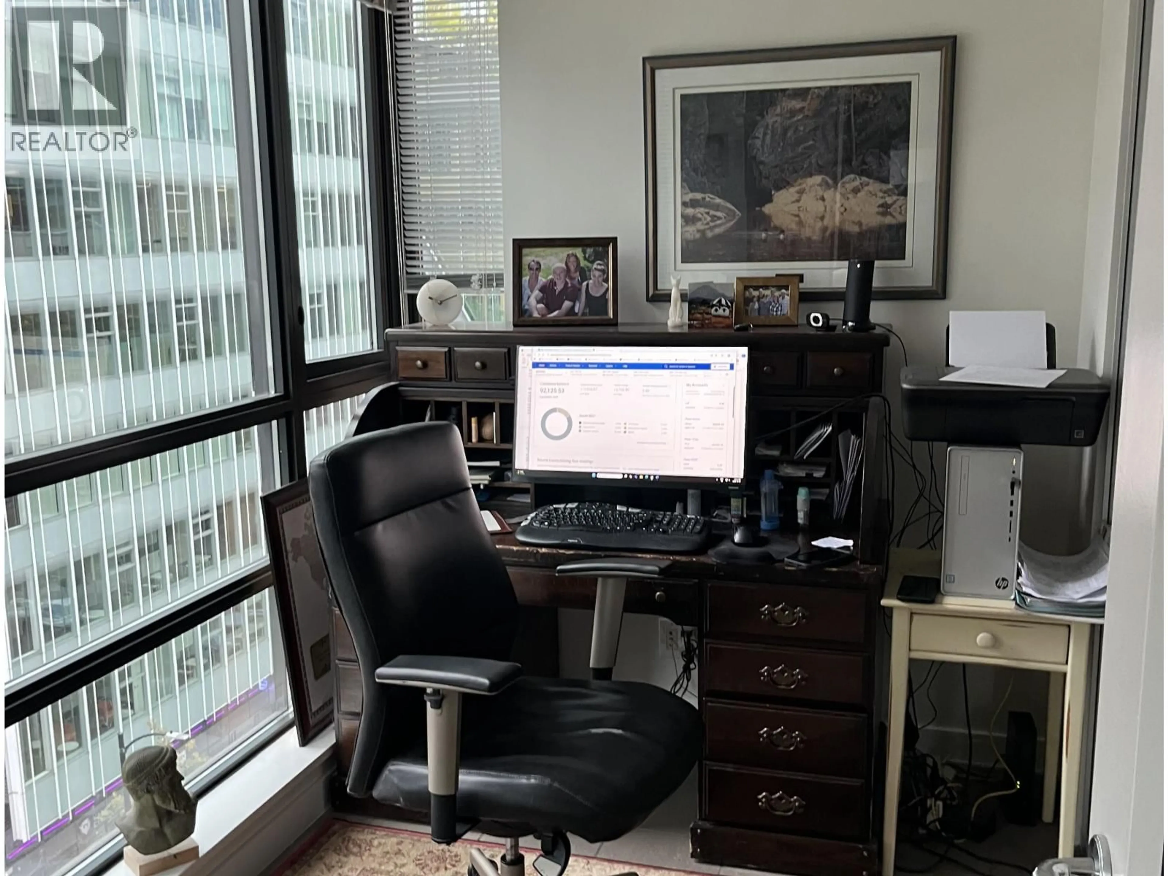 A pic of a room for 1016 - 788 RICHARDS STREET, Vancouver British Columbia V6B0C7