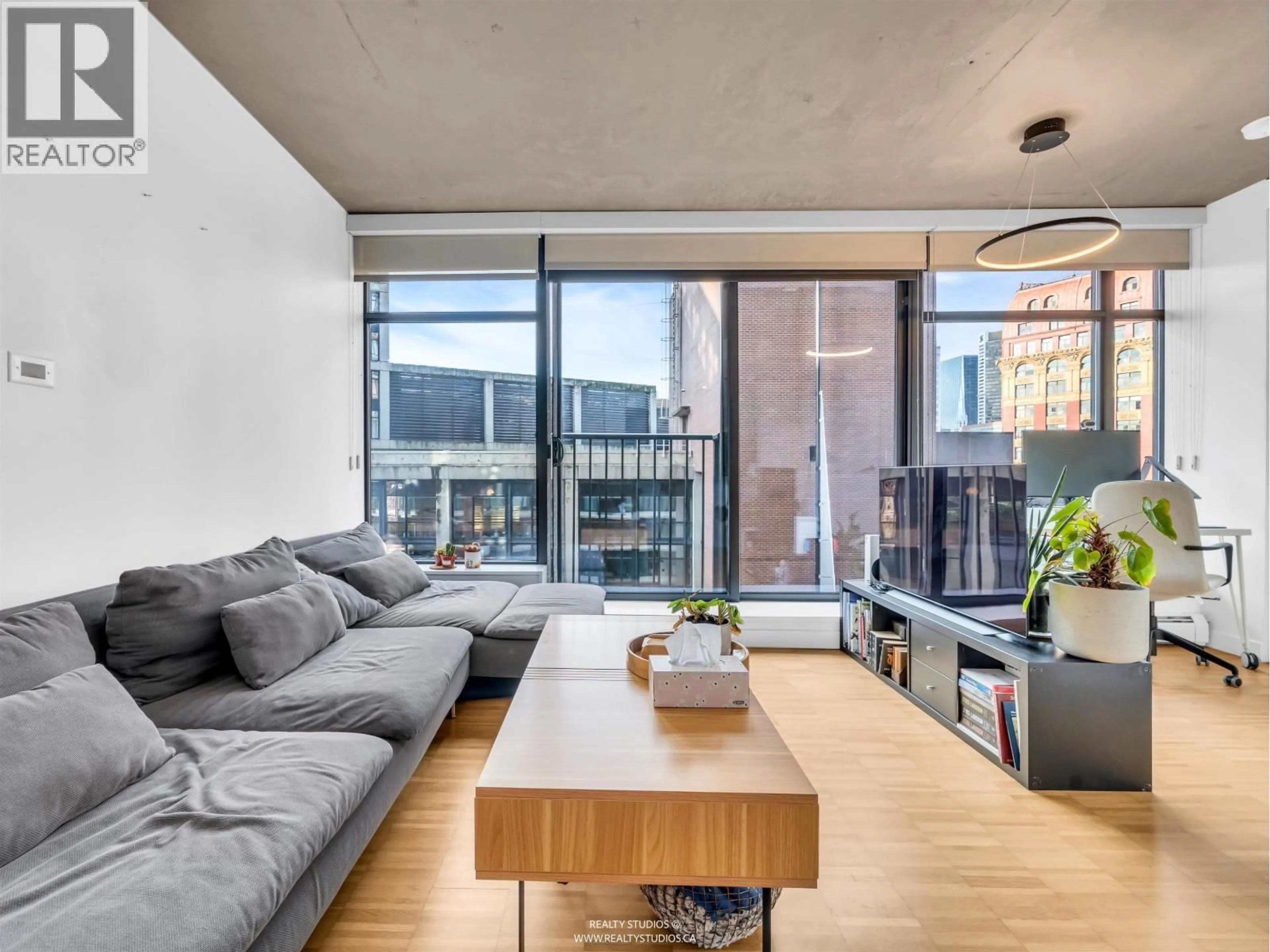 Living room with furniture, unknown for 908 - 128 CORDOVA STREET, Vancouver British Columbia V6B0E6
