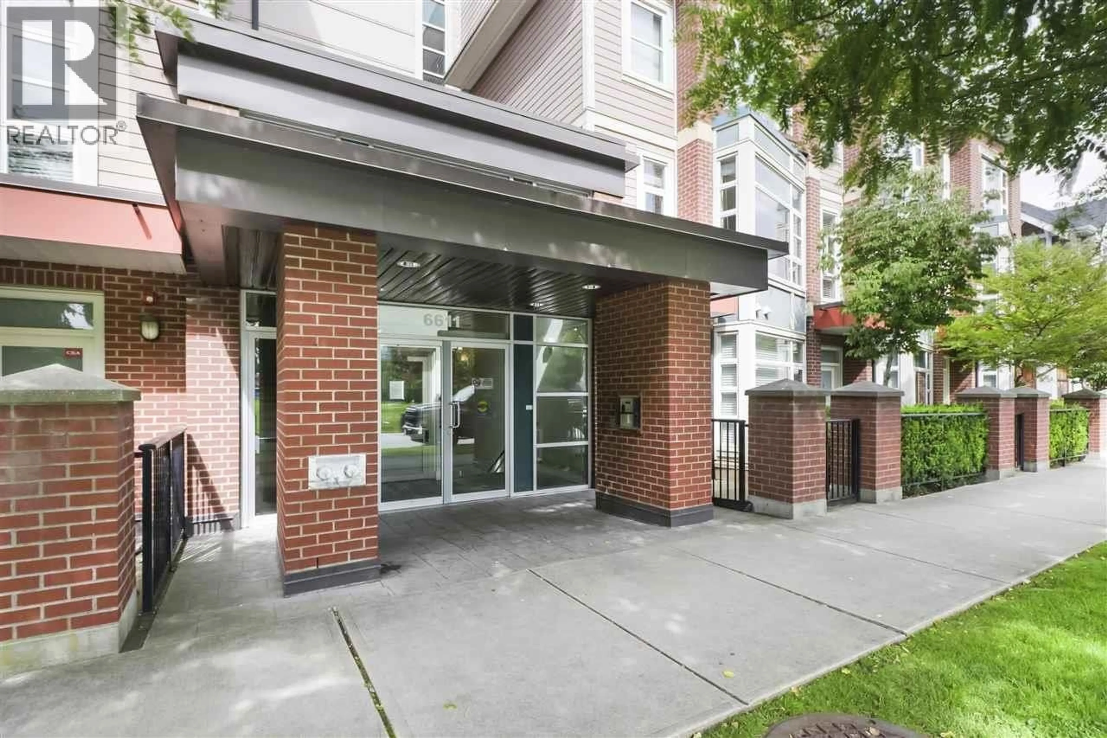 Indoor foyer for 304 - 6611 ECKERSLEY ROAD, Richmond British Columbia V6Y0B7